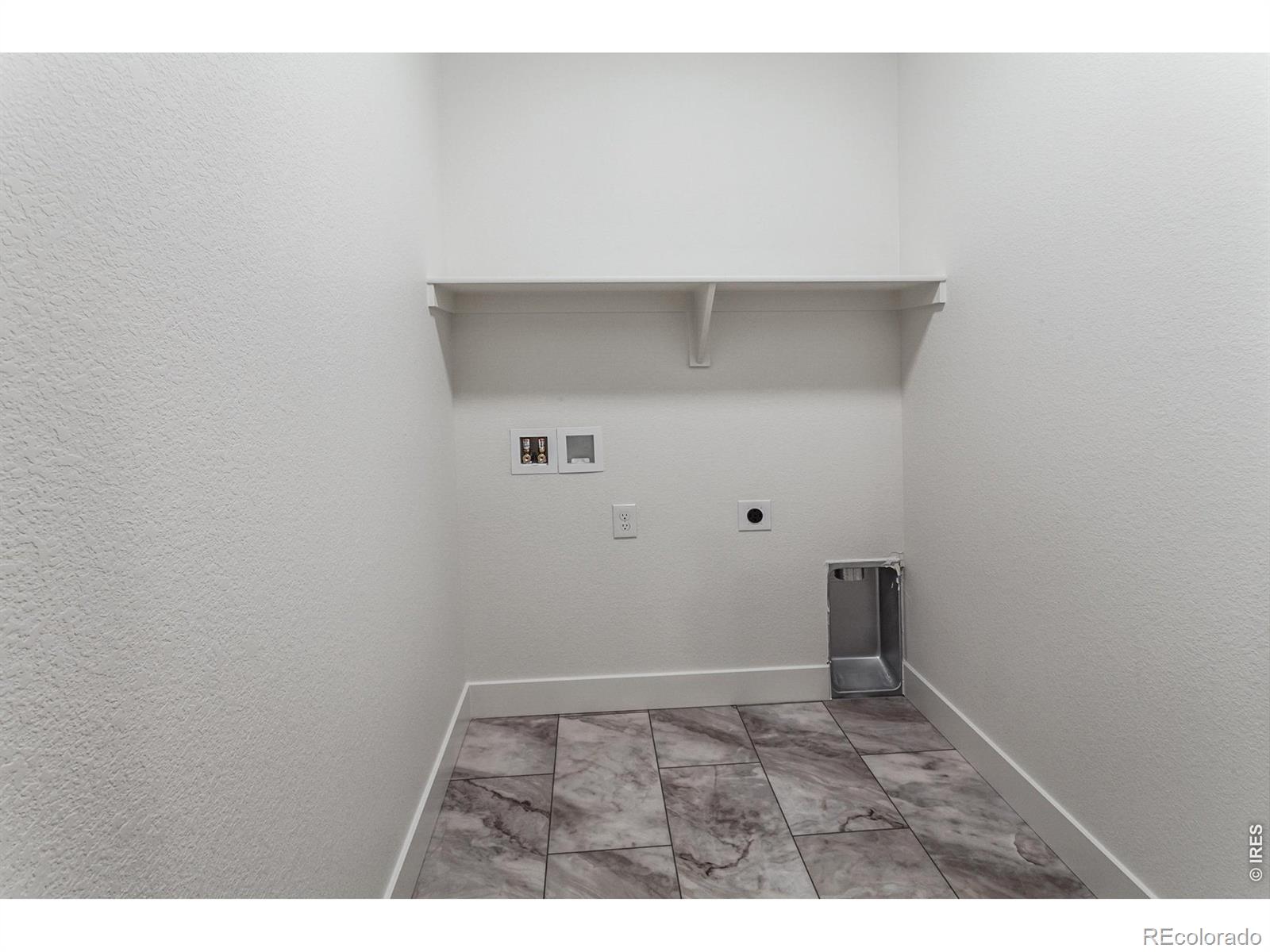 MLS Image #25 for 734  trumpet court,windsor, Colorado