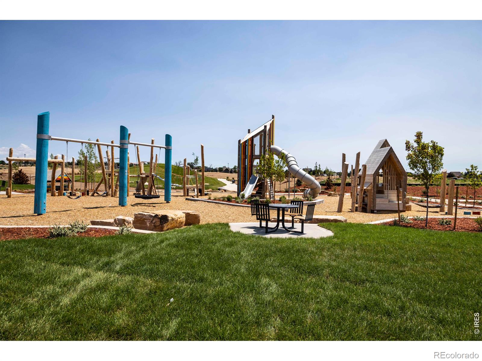 MLS Image #40 for 734  trumpet court,windsor, Colorado
