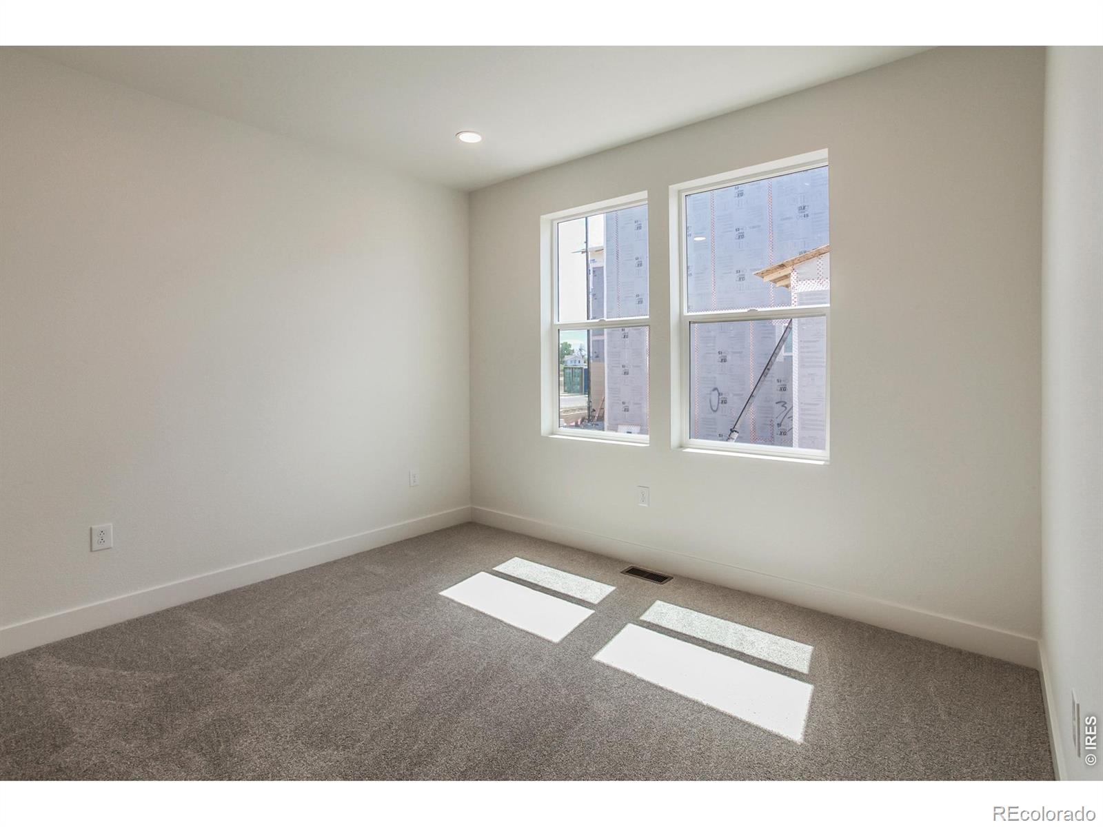 MLS Image #8 for 734  trumpet court,windsor, Colorado