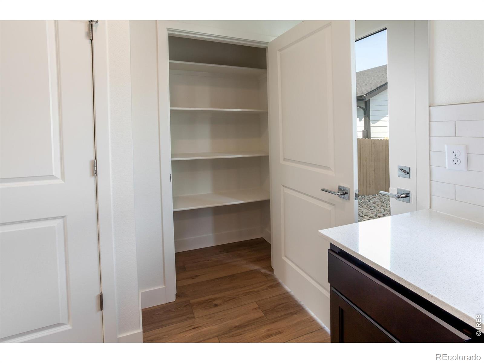 MLS Image #14 for 955  trumpet lane,windsor, Colorado