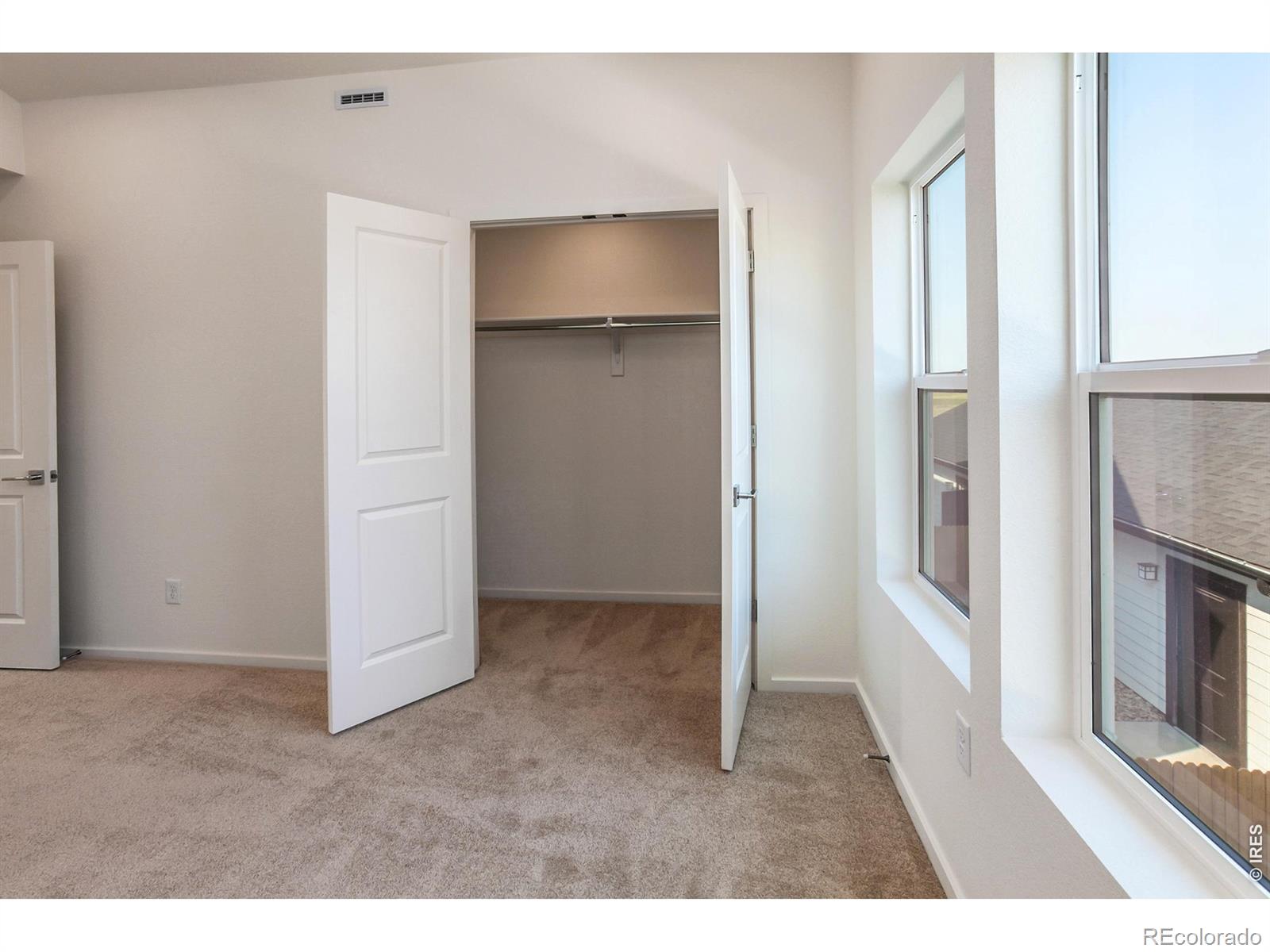 MLS Image #18 for 955  trumpet lane,windsor, Colorado