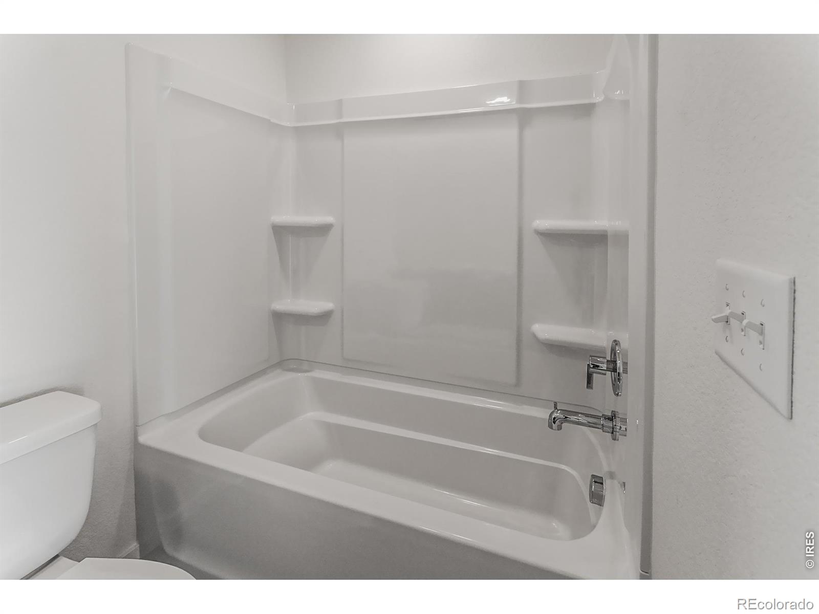 MLS Image #24 for 955  trumpet lane,windsor, Colorado