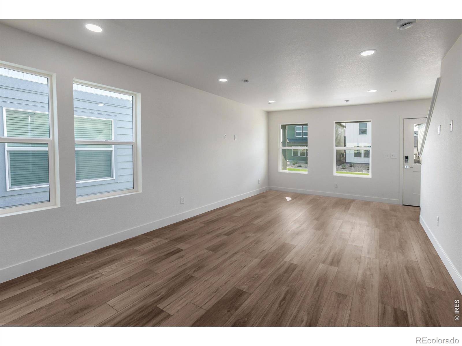 MLS Image #5 for 955  trumpet lane,windsor, Colorado