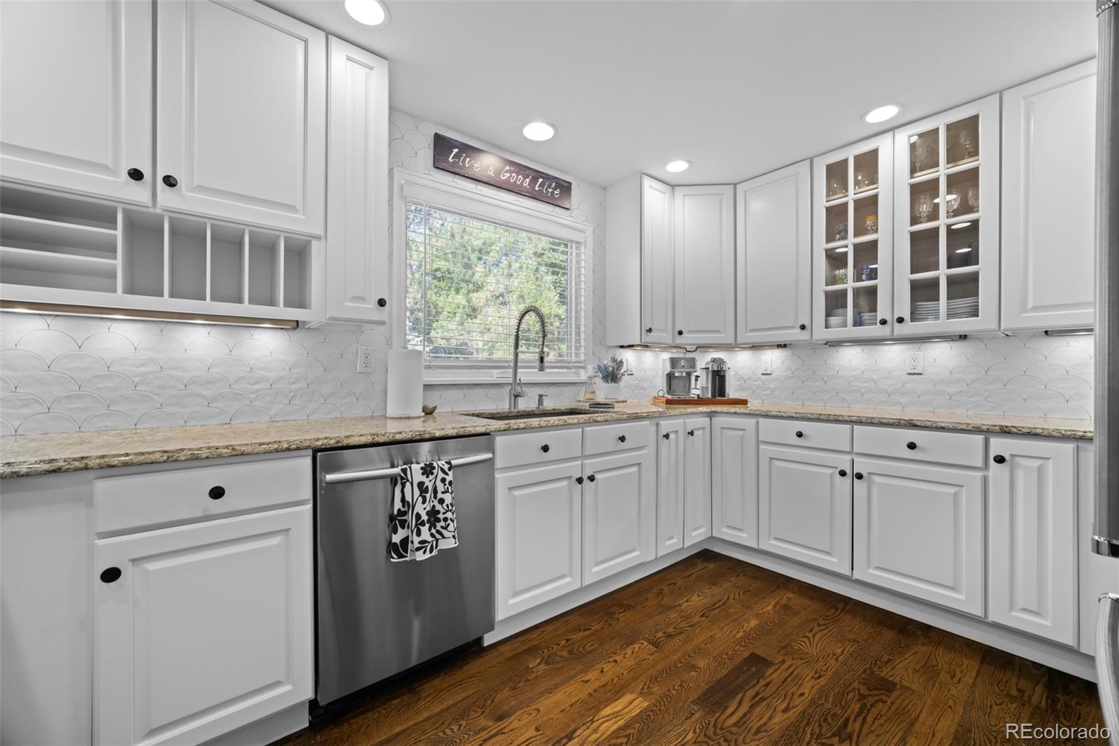 MLS Image #14 for 5410 w 115th loop,broomfield, Colorado