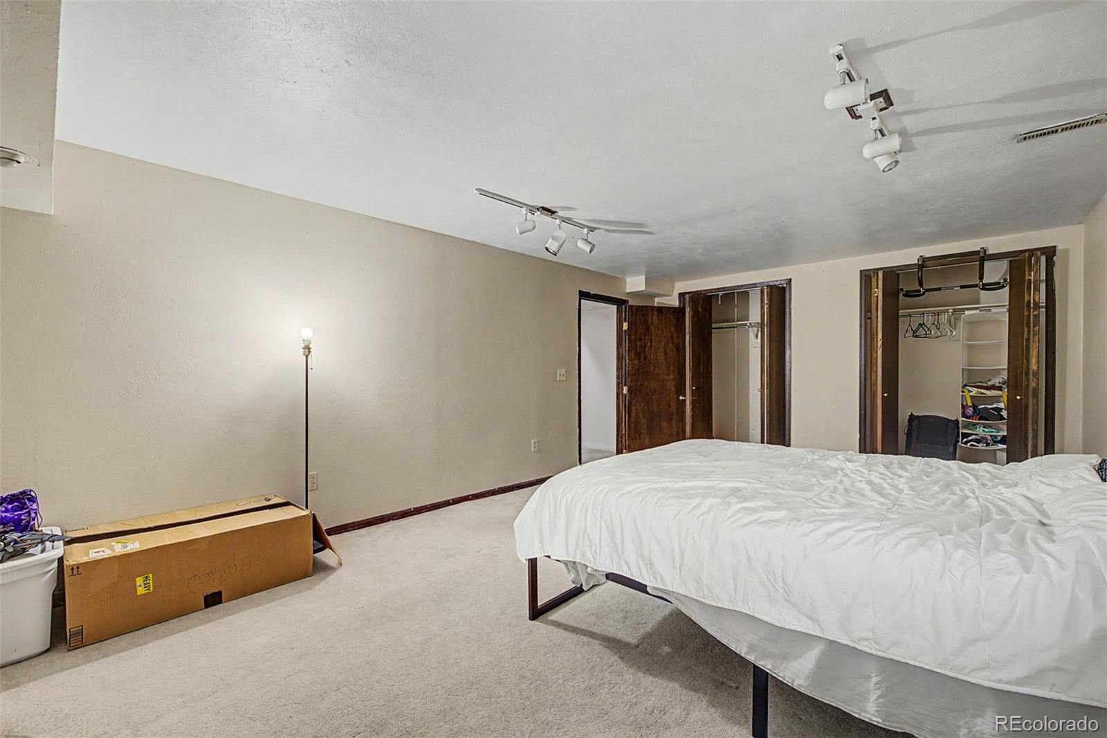 MLS Image #17 for 9065 e chenango avenue,englewood, Colorado
