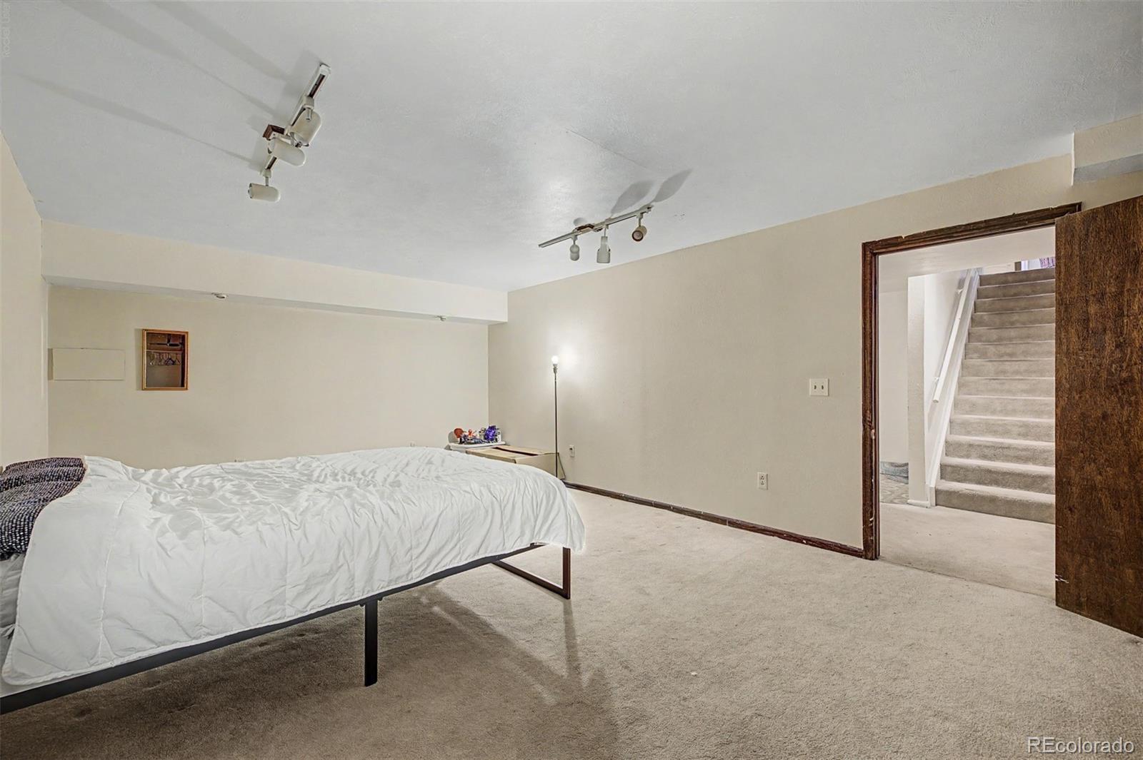 MLS Image #19 for 9065 e chenango avenue,englewood, Colorado