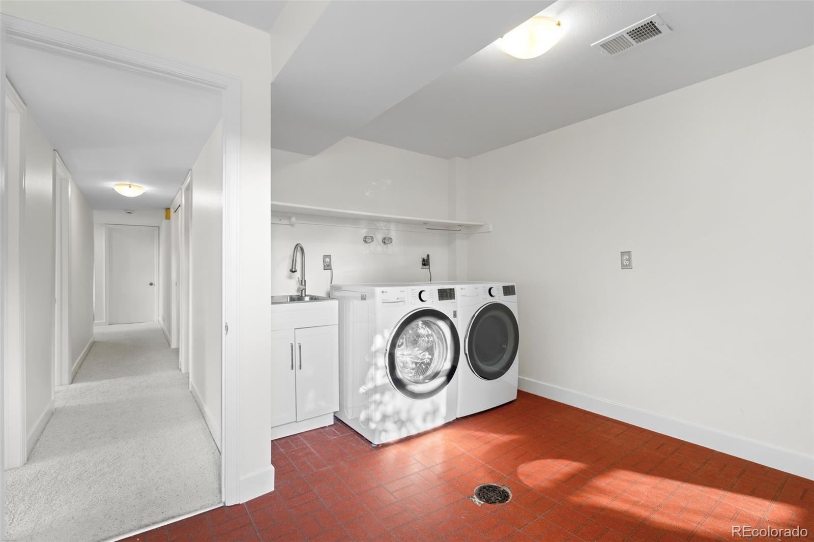 MLS Image #27 for 3083 s spruce way,denver, Colorado
