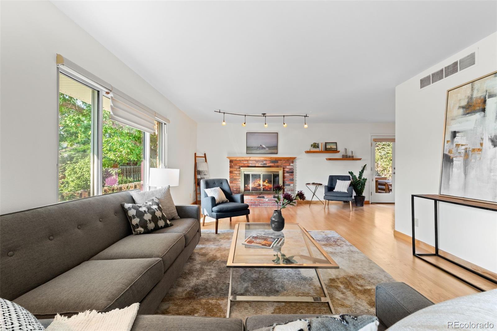 MLS Image #7 for 3083 s spruce way,denver, Colorado