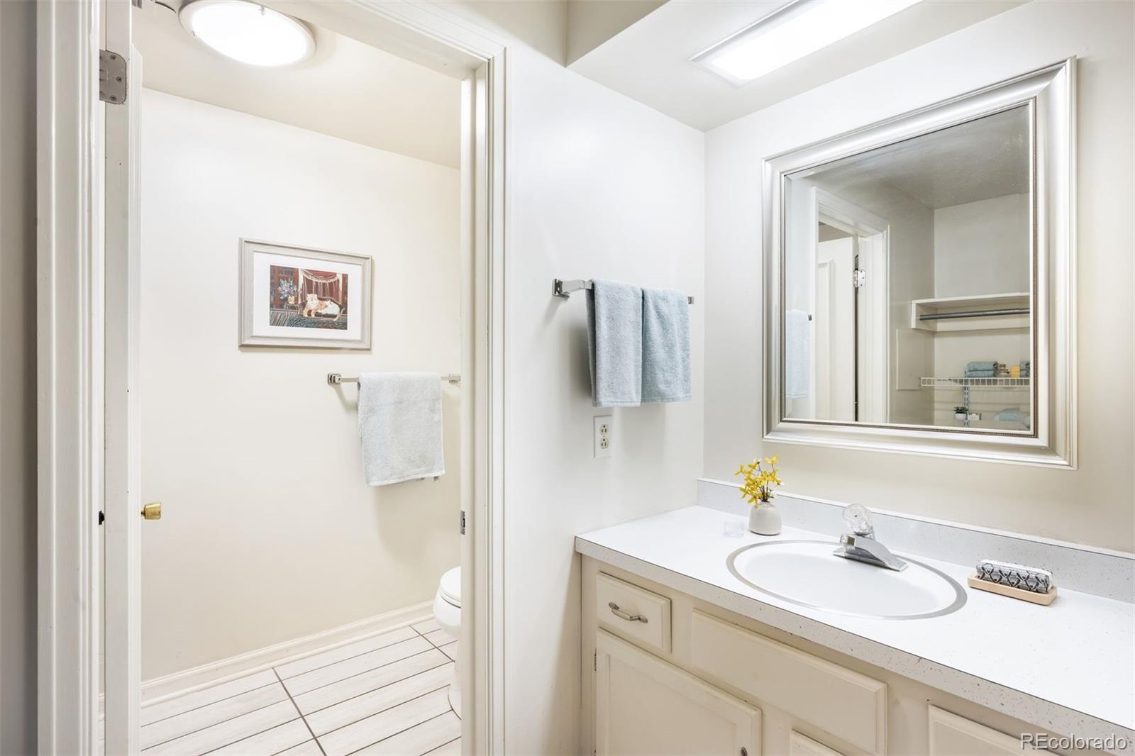 MLS Image #23 for 1070 s elmira street,denver, Colorado