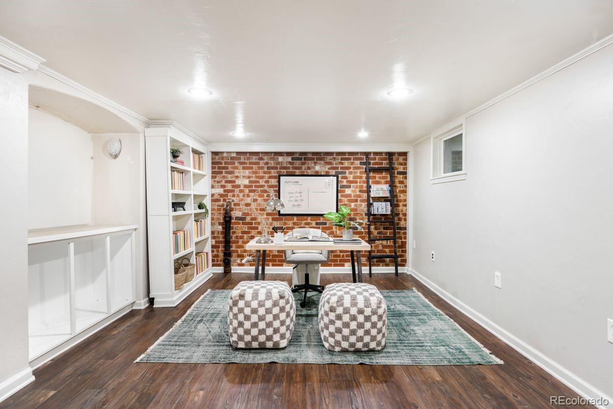 MLS Image #27 for 1070 s elmira street,denver, Colorado