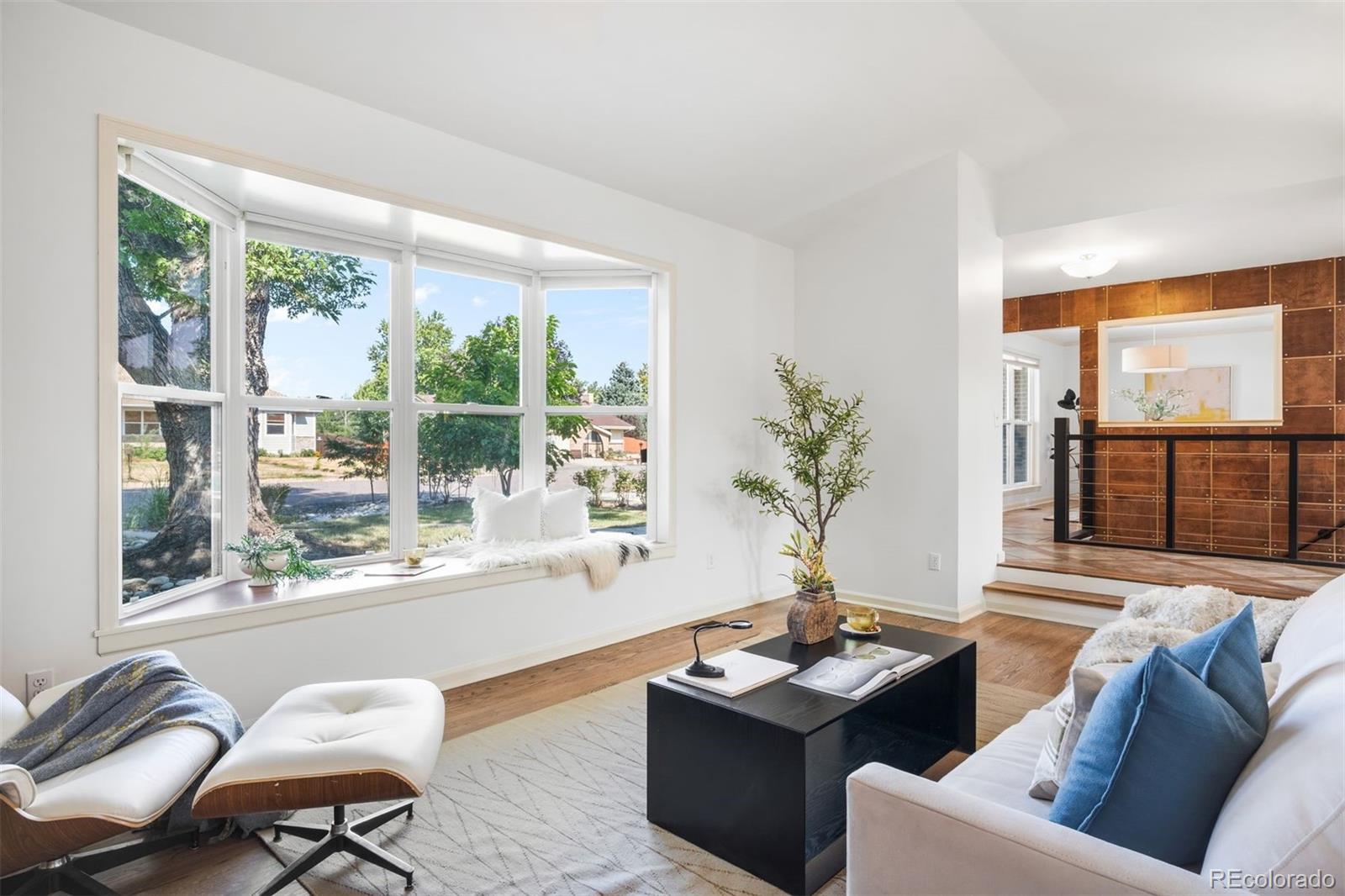 MLS Image #4 for 1070 s elmira street,denver, Colorado