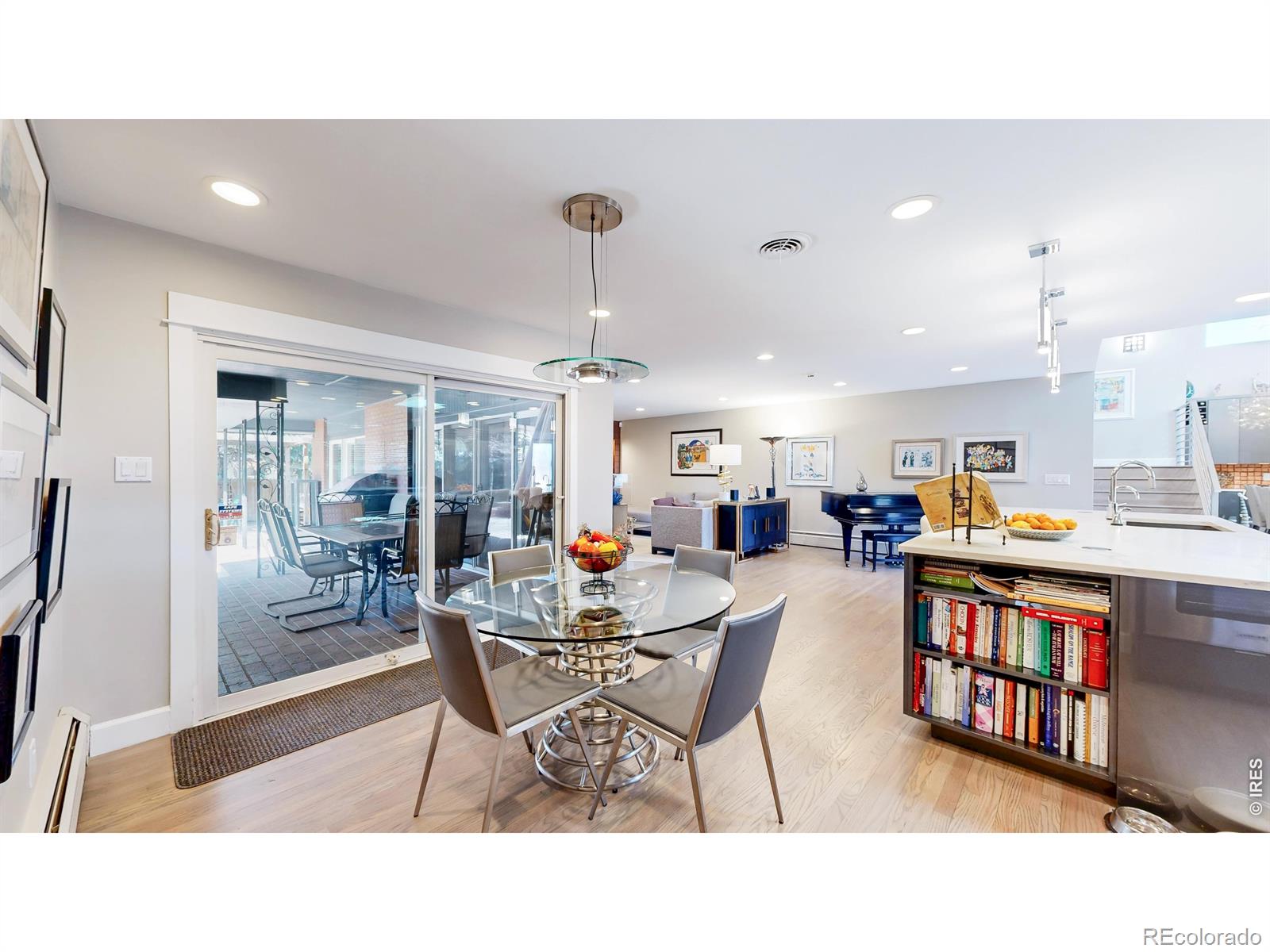MLS Image #5 for 463  locust street,denver, Colorado
