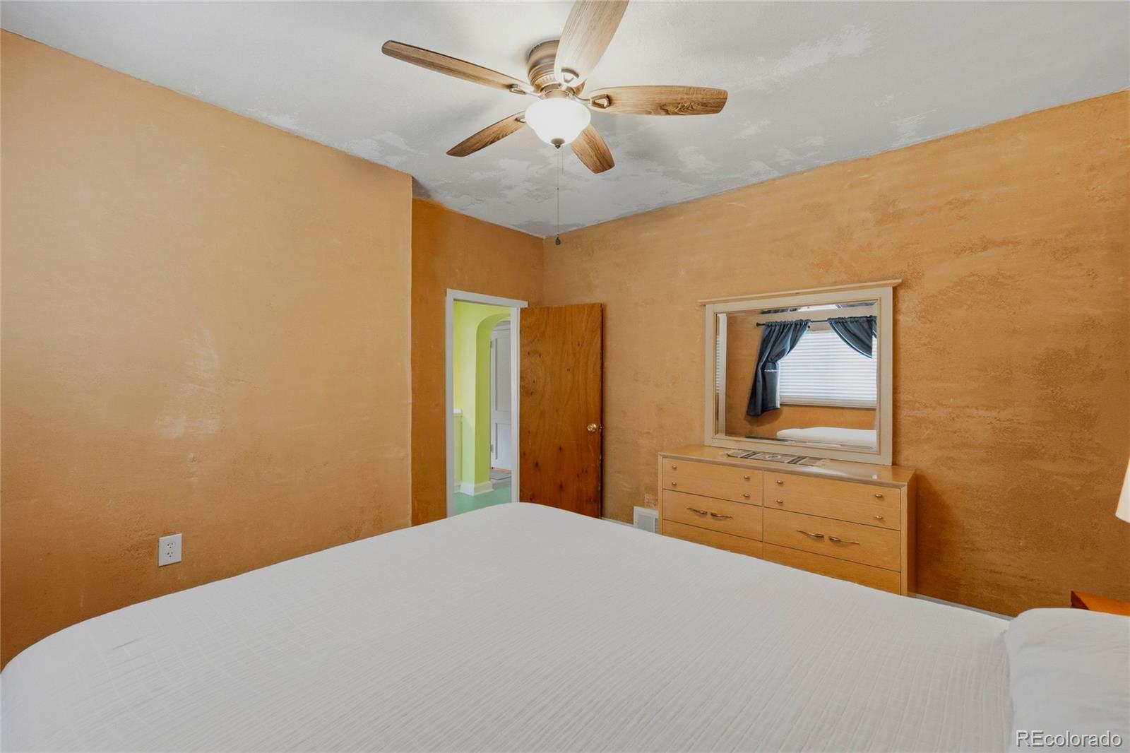MLS Image #13 for 303 e white avenue,trinidad, Colorado