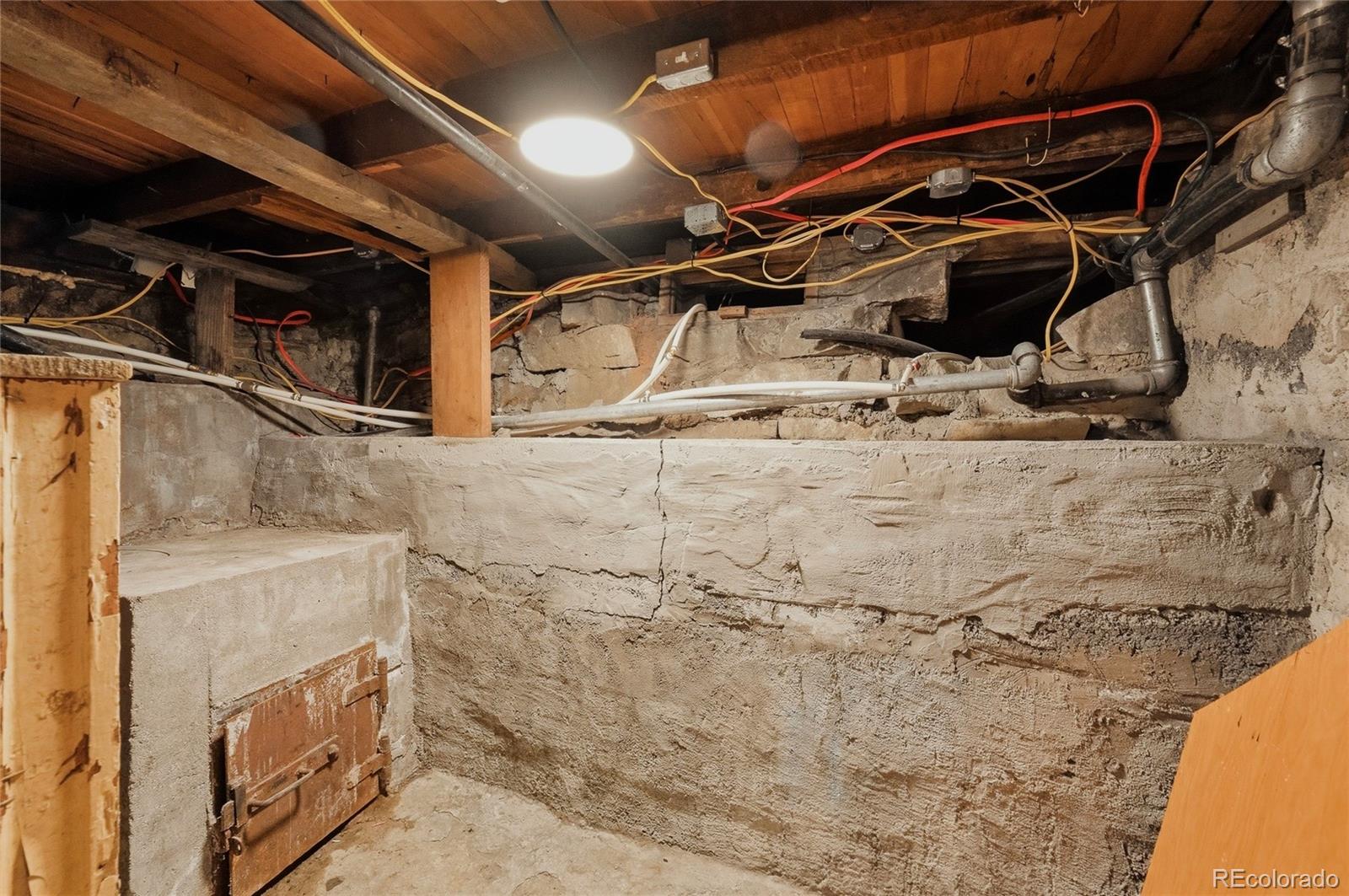 MLS Image #23 for 303 e white avenue,trinidad, Colorado