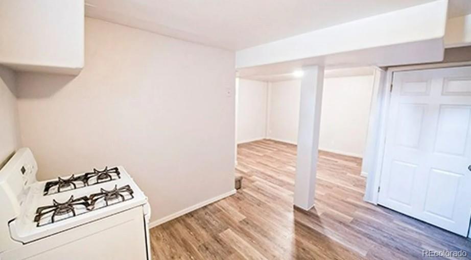 MLS Image #5 for 832  elmira street,aurora, Colorado