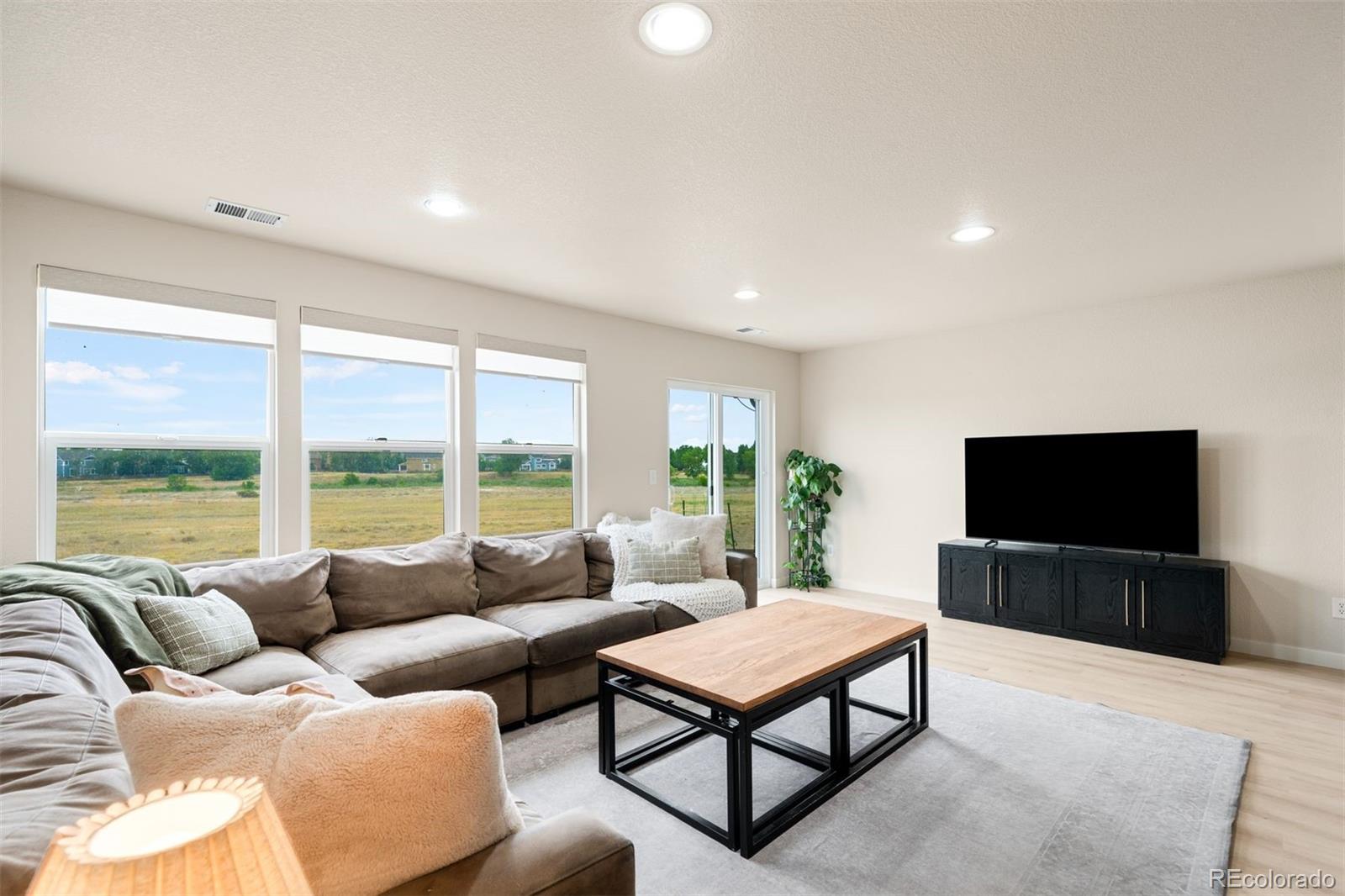 MLS Image #10 for 434  montgomery drive,erie, Colorado