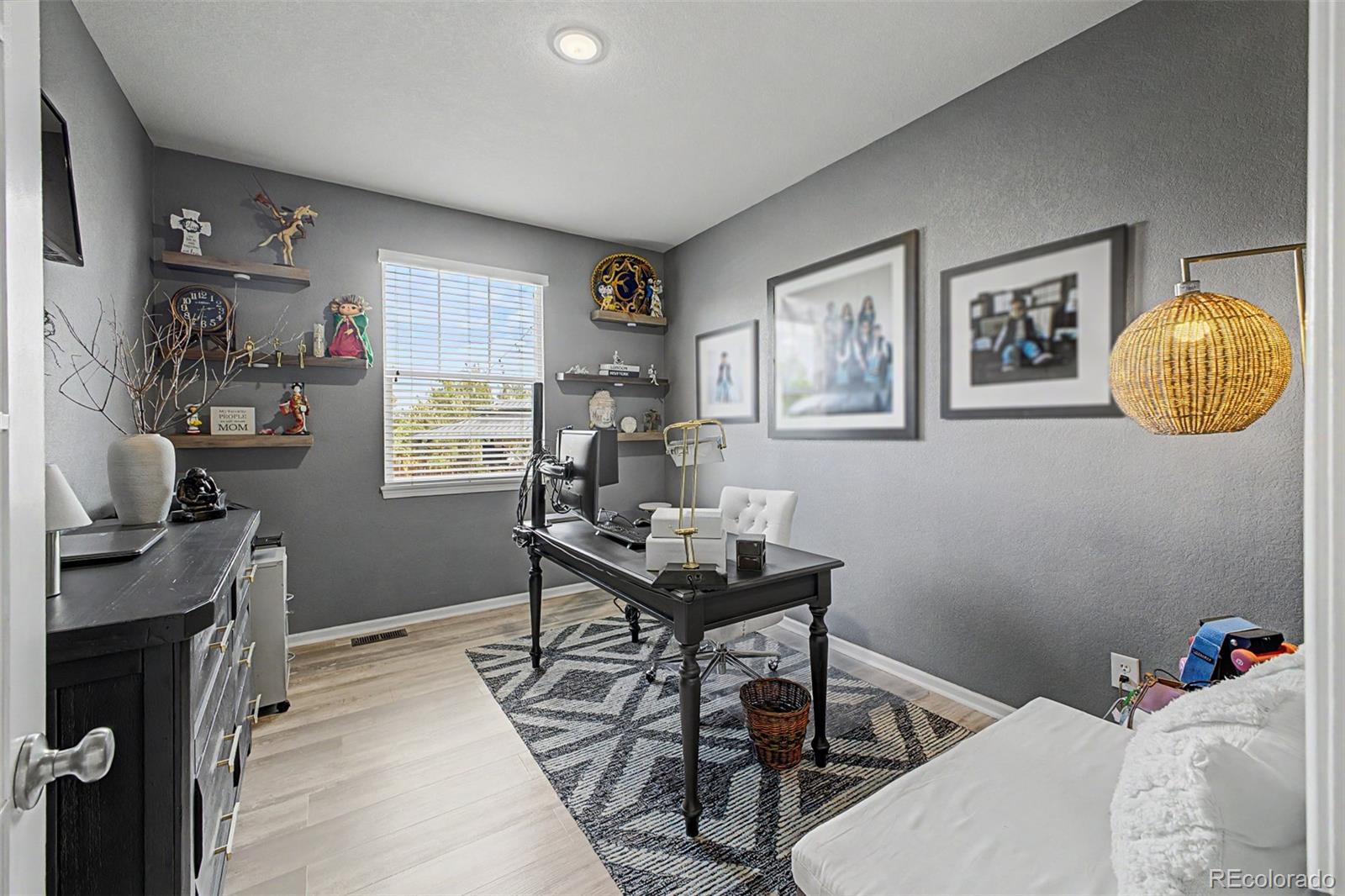 MLS Image #14 for 24781 e ontario drive,aurora, Colorado