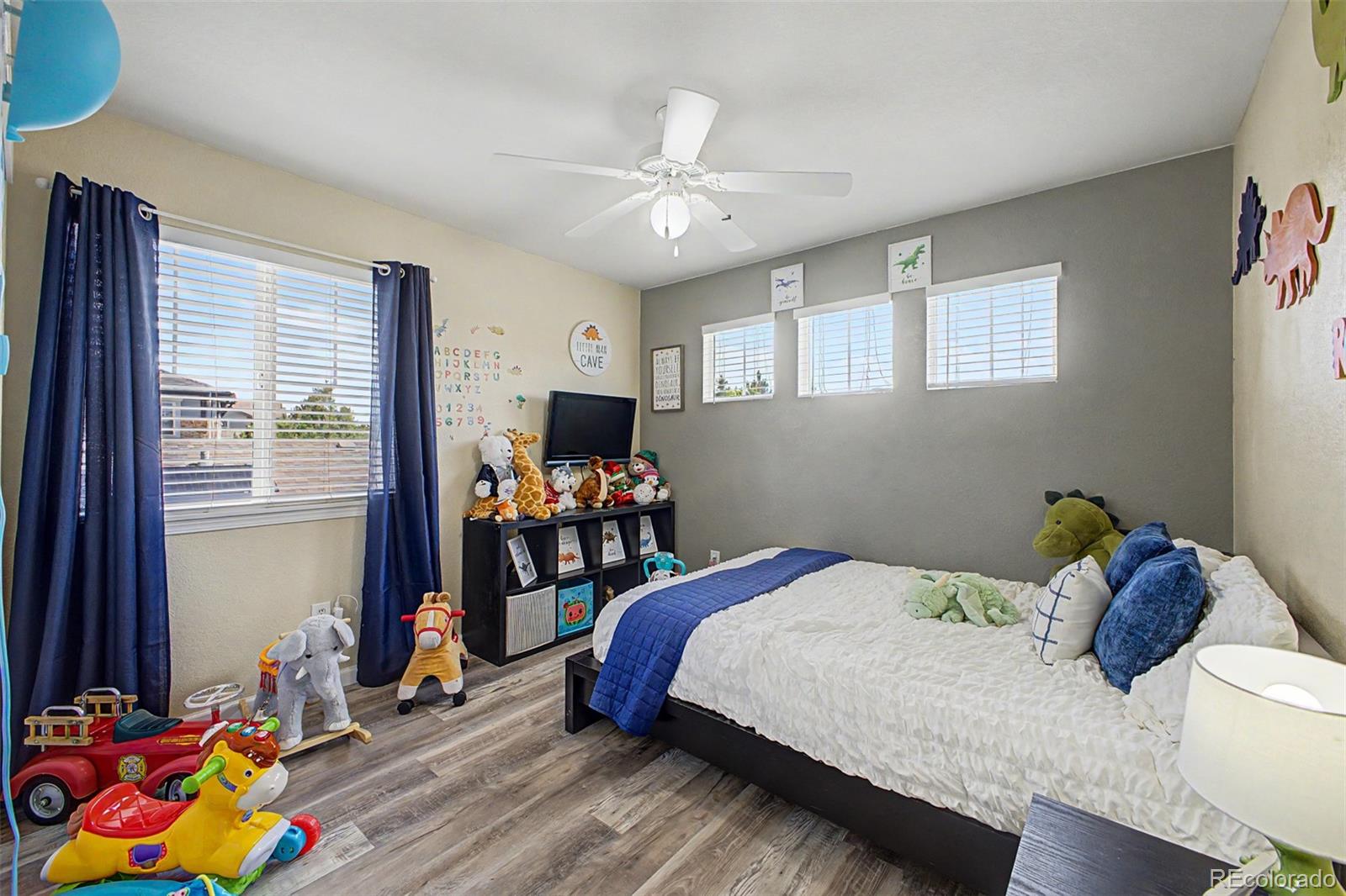 MLS Image #29 for 24781 e ontario drive,aurora, Colorado