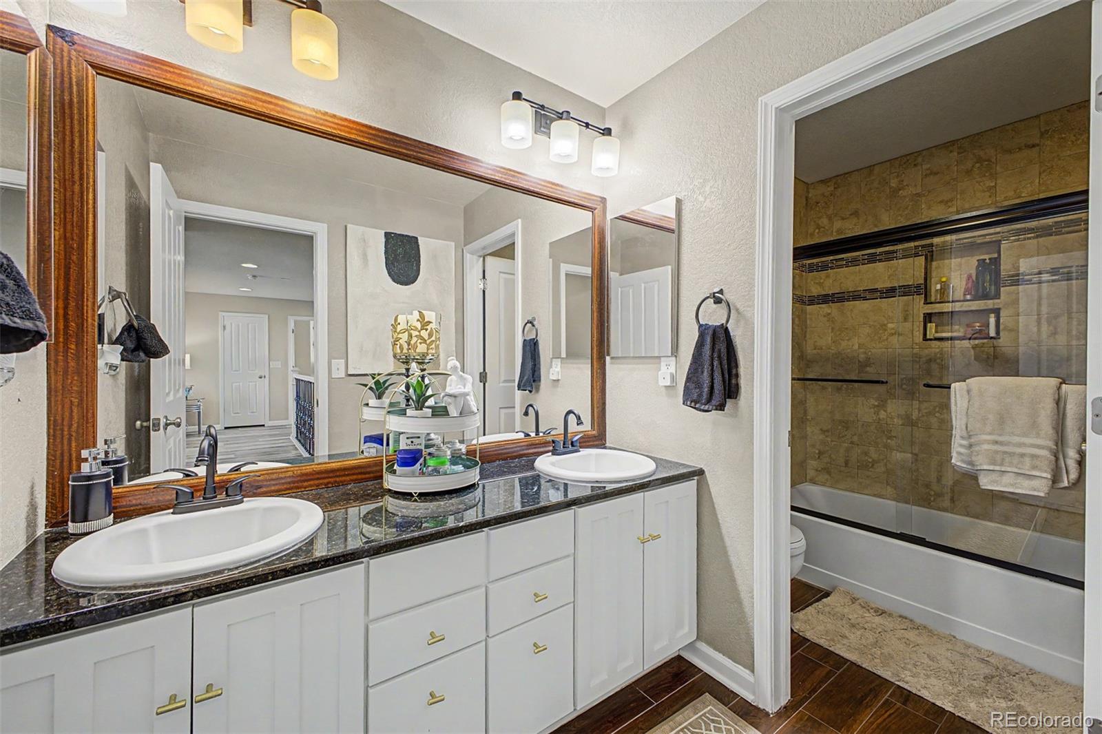 MLS Image #33 for 24781 e ontario drive,aurora, Colorado