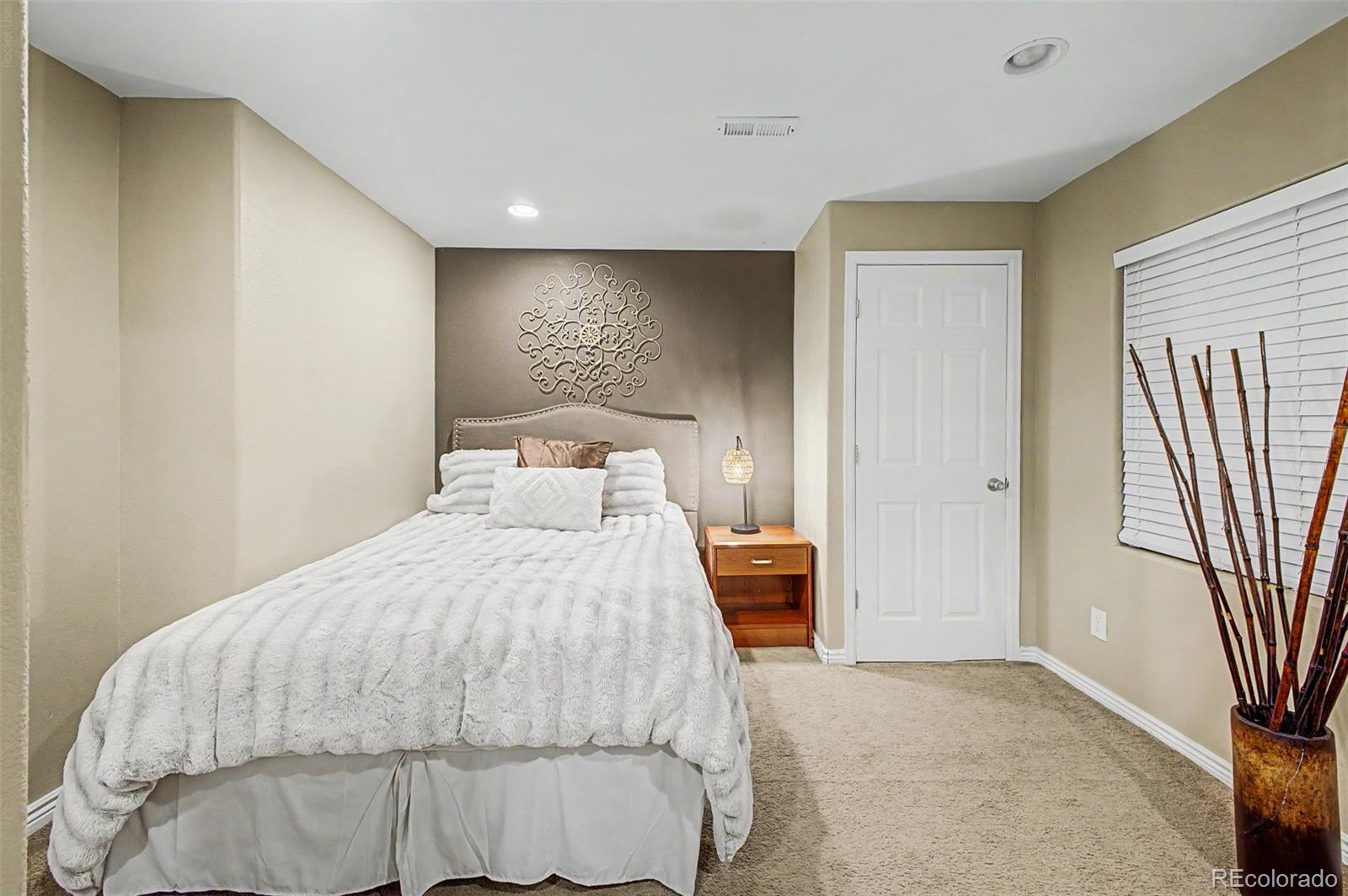 MLS Image #40 for 24781 e ontario drive,aurora, Colorado