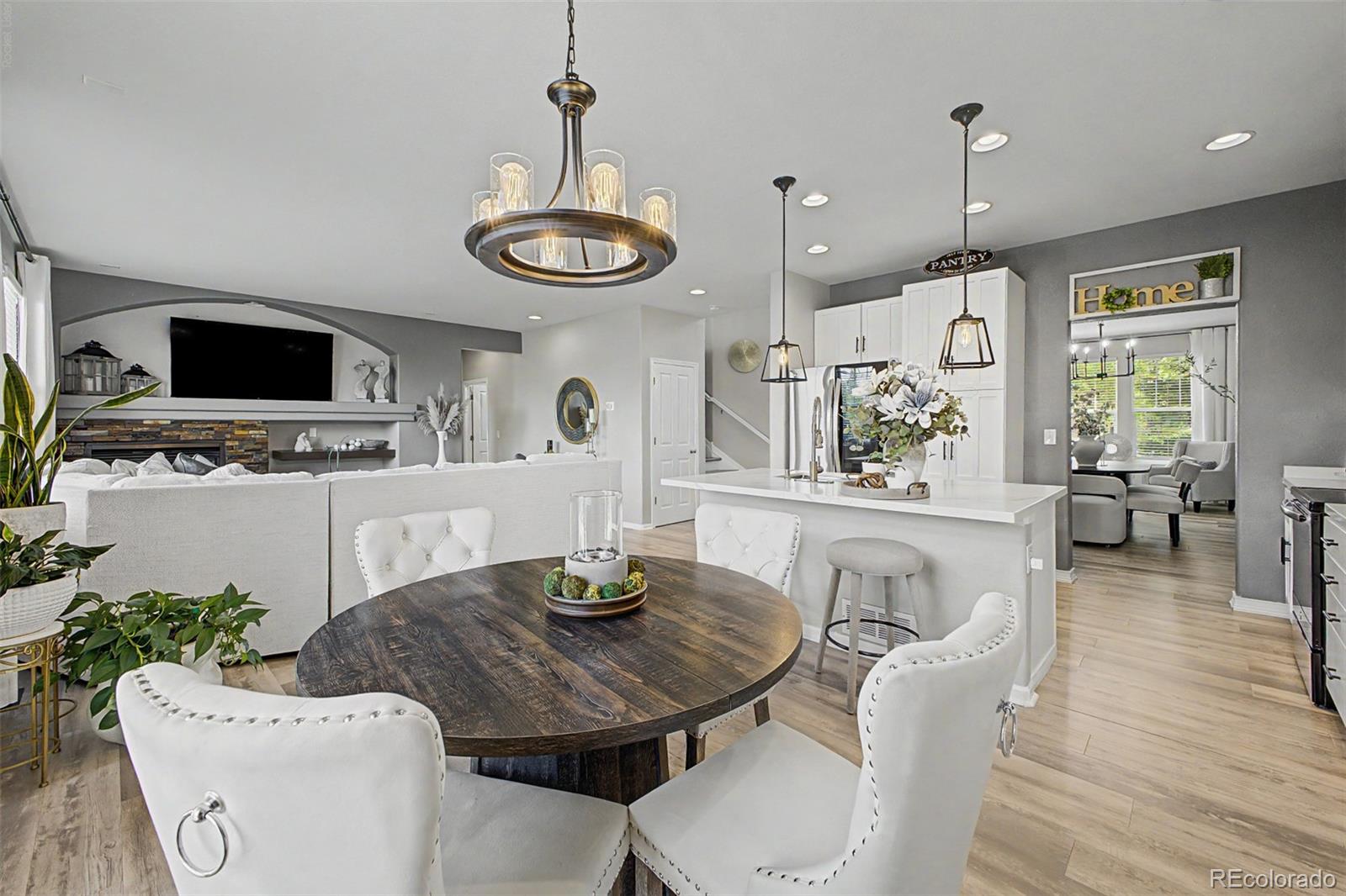 MLS Image #9 for 24781 e ontario drive,aurora, Colorado