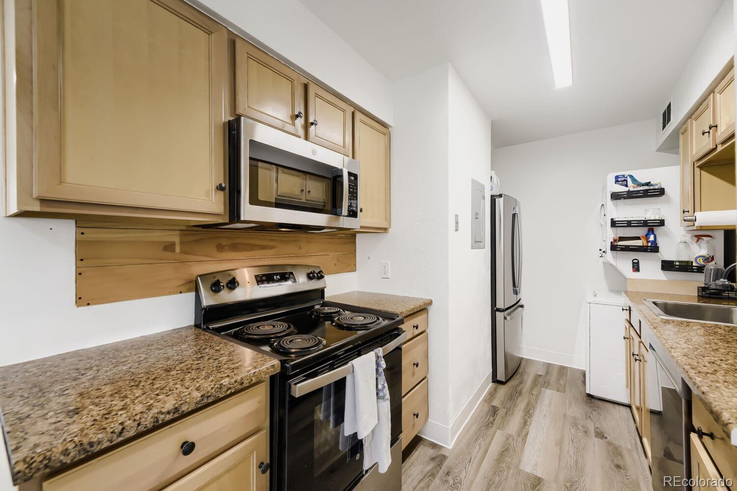 MLS Image #6 for 7309 w hampden avenue,denver, Colorado