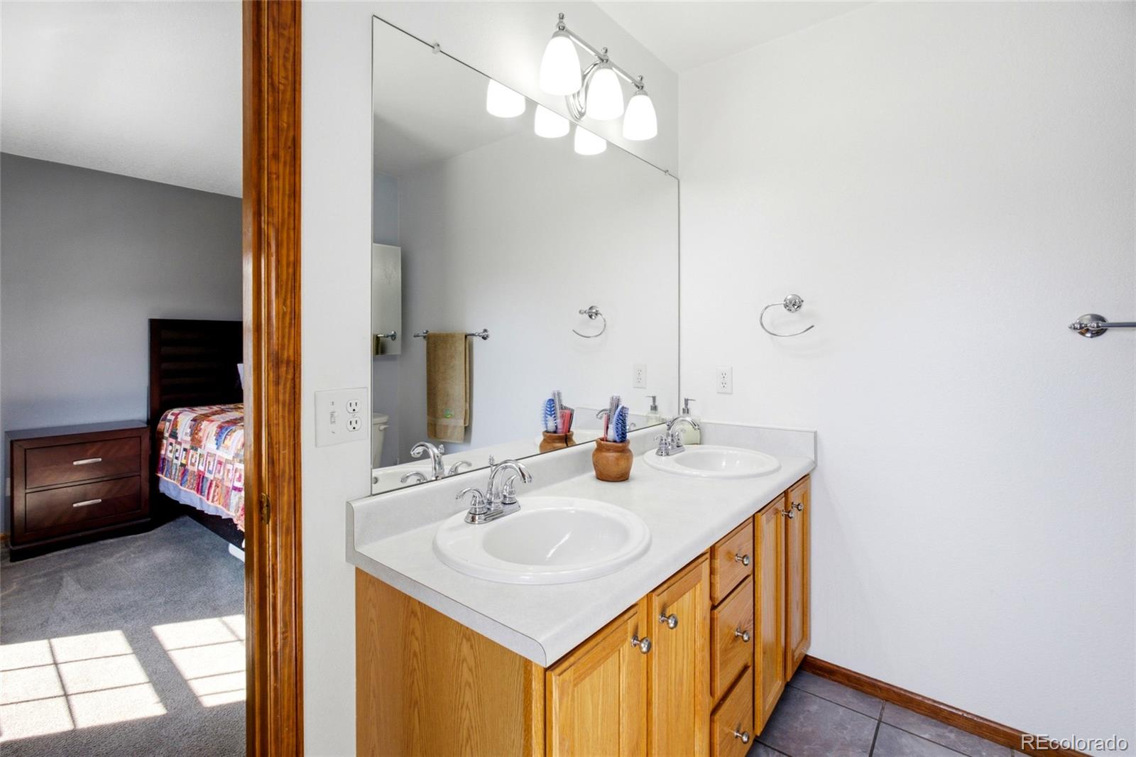 MLS Image #18 for 12133  elizabeth court,thornton, Colorado