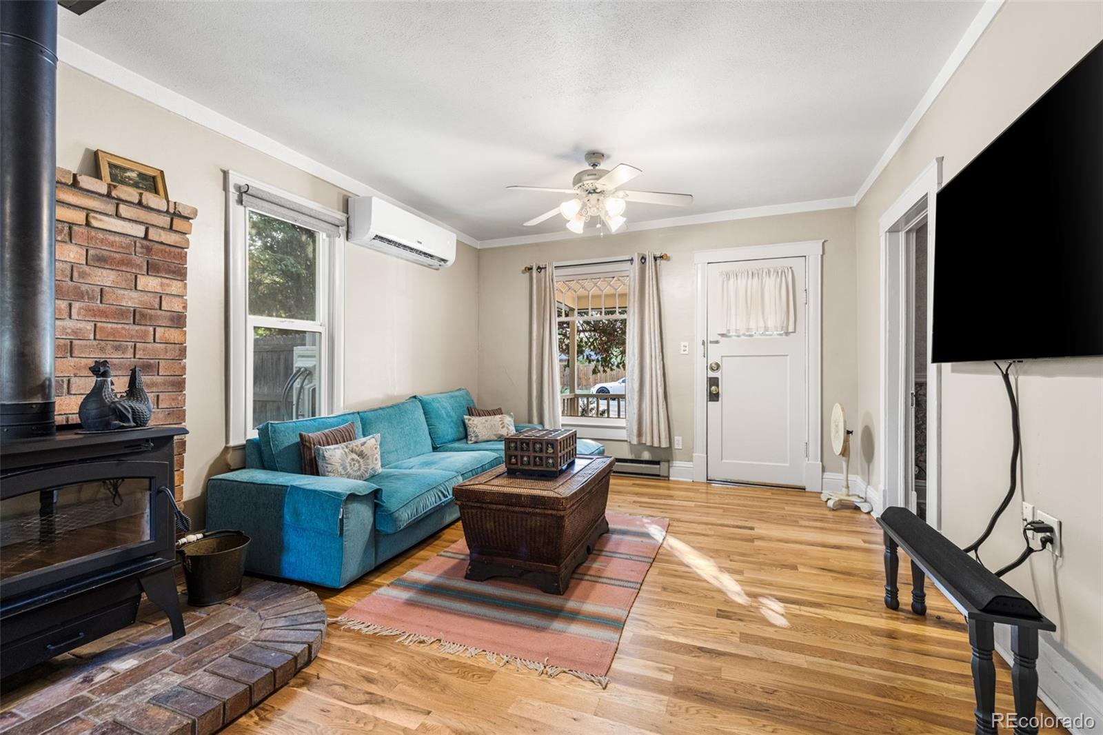 MLS Image #2 for 114 n 16th street,colorado springs, Colorado