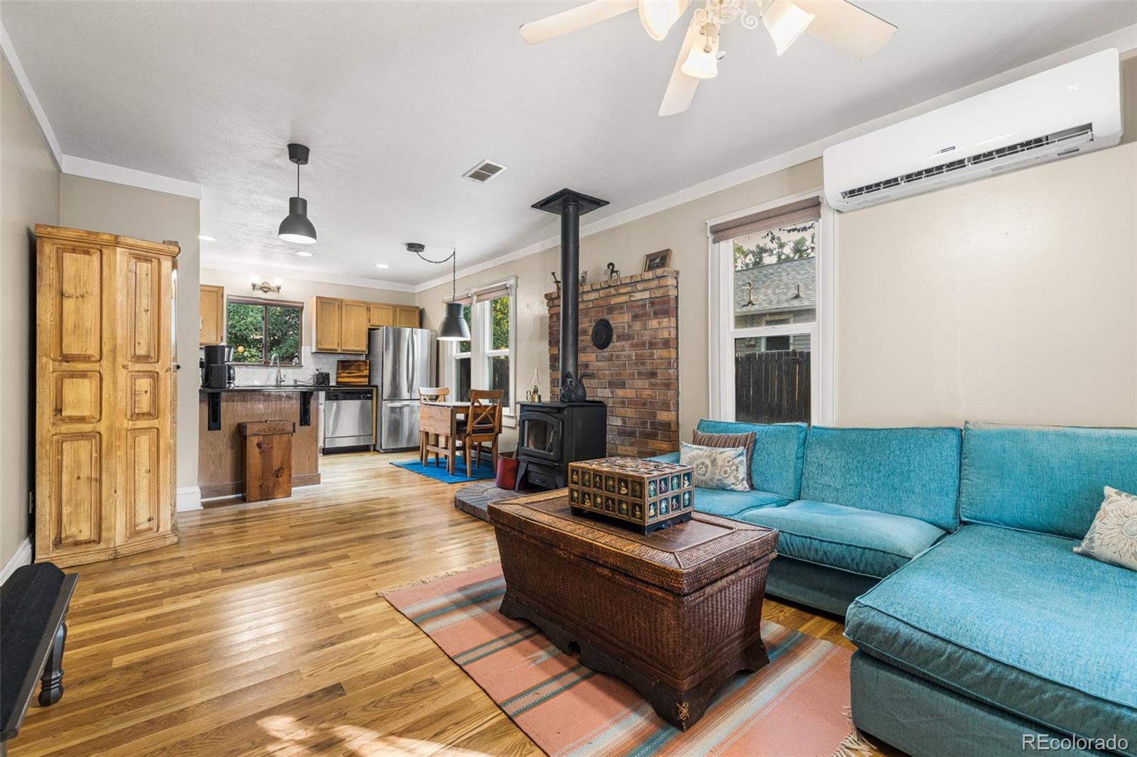 MLS Image #3 for 114 n 16th street,colorado springs, Colorado