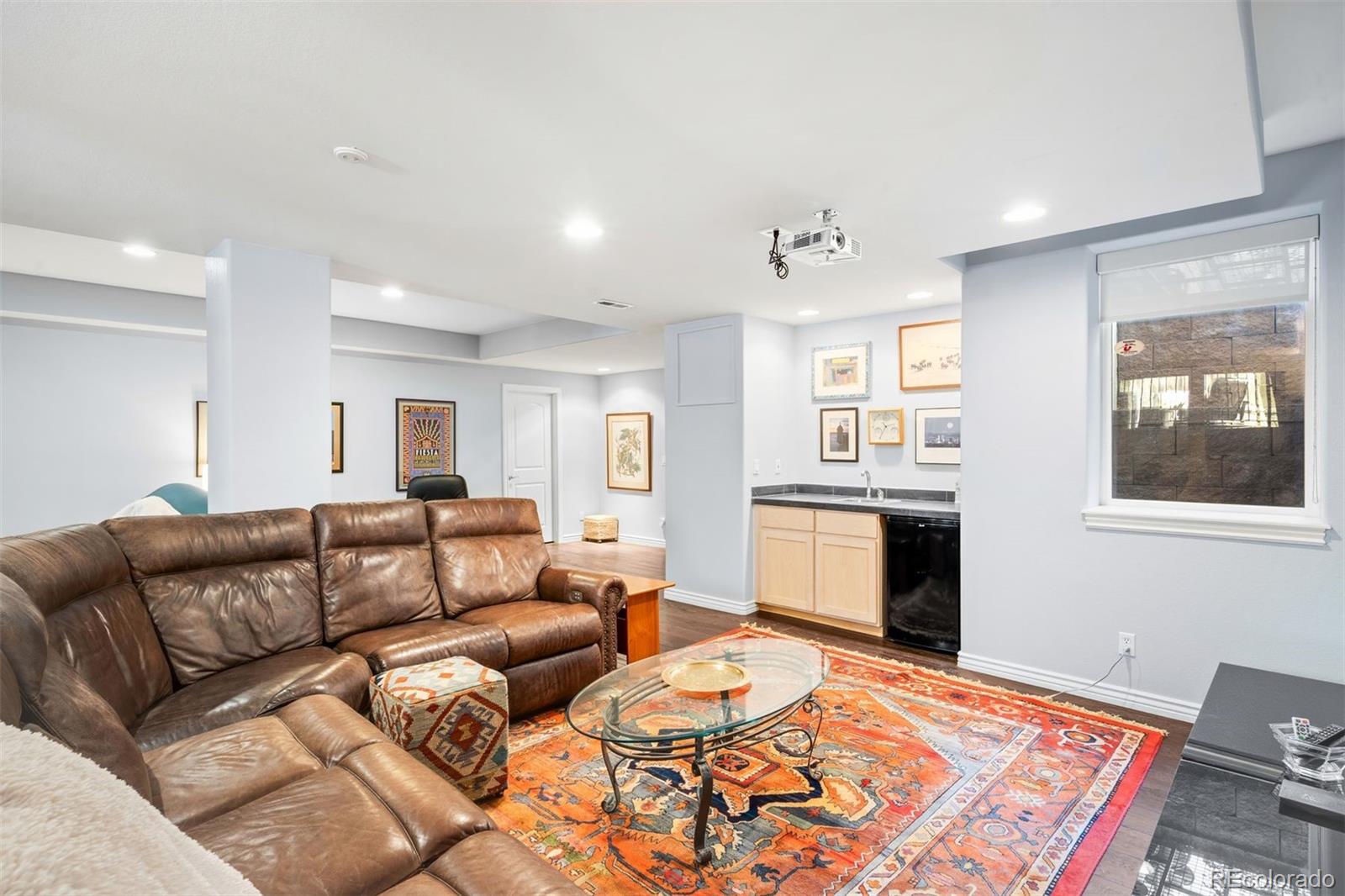 MLS Image #30 for 220 s milwaukee street,denver, Colorado