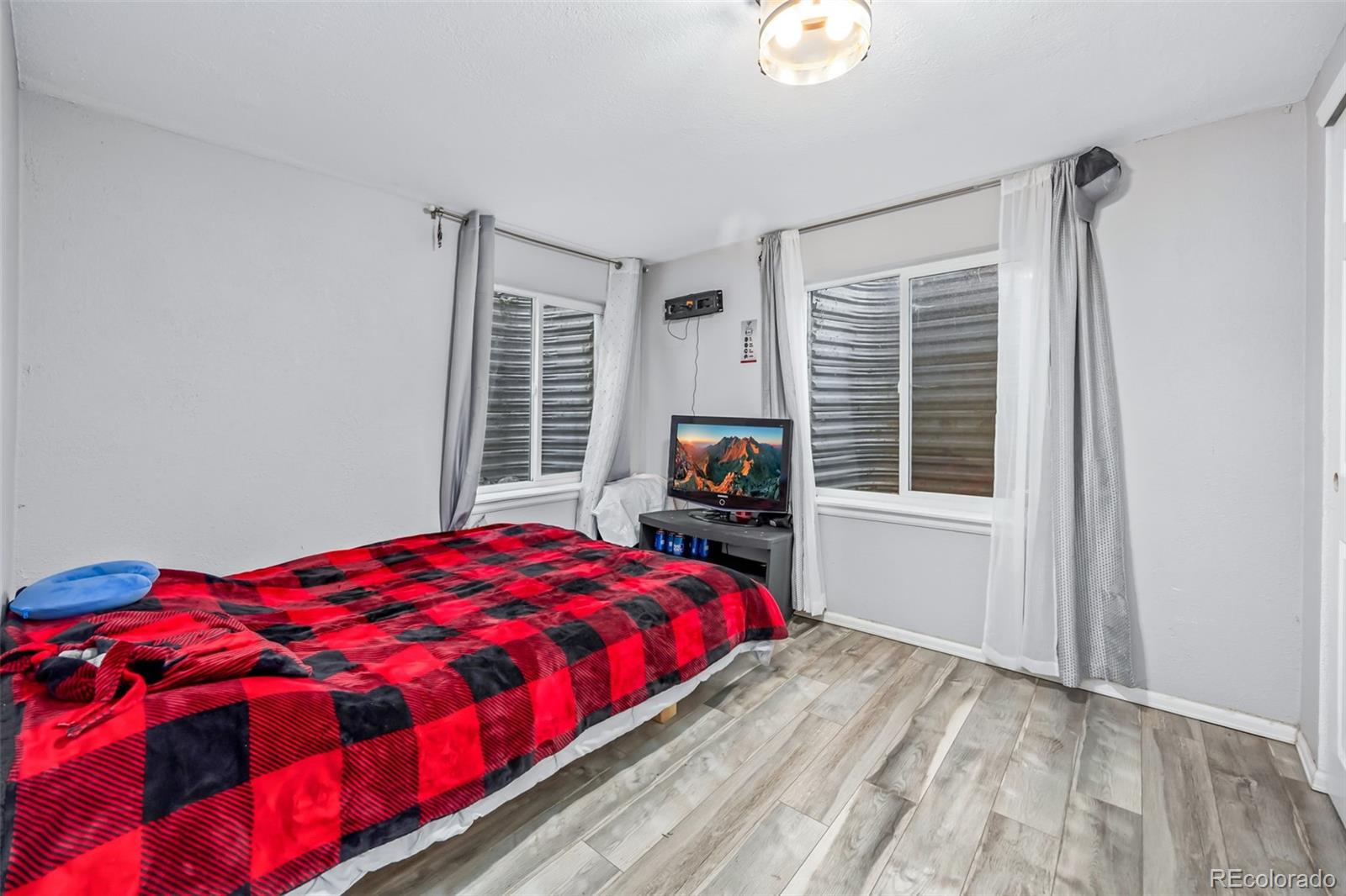 MLS Image #15 for 19375 e linvale place,aurora, Colorado