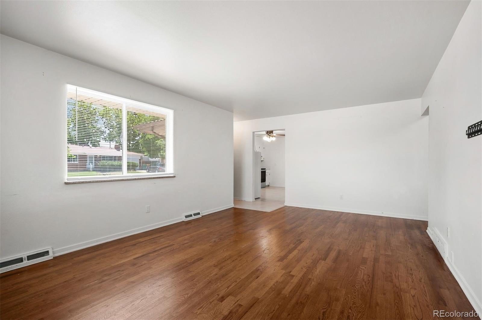 MLS Image #14 for 1395 s wadsworth boulevard,denver, Colorado