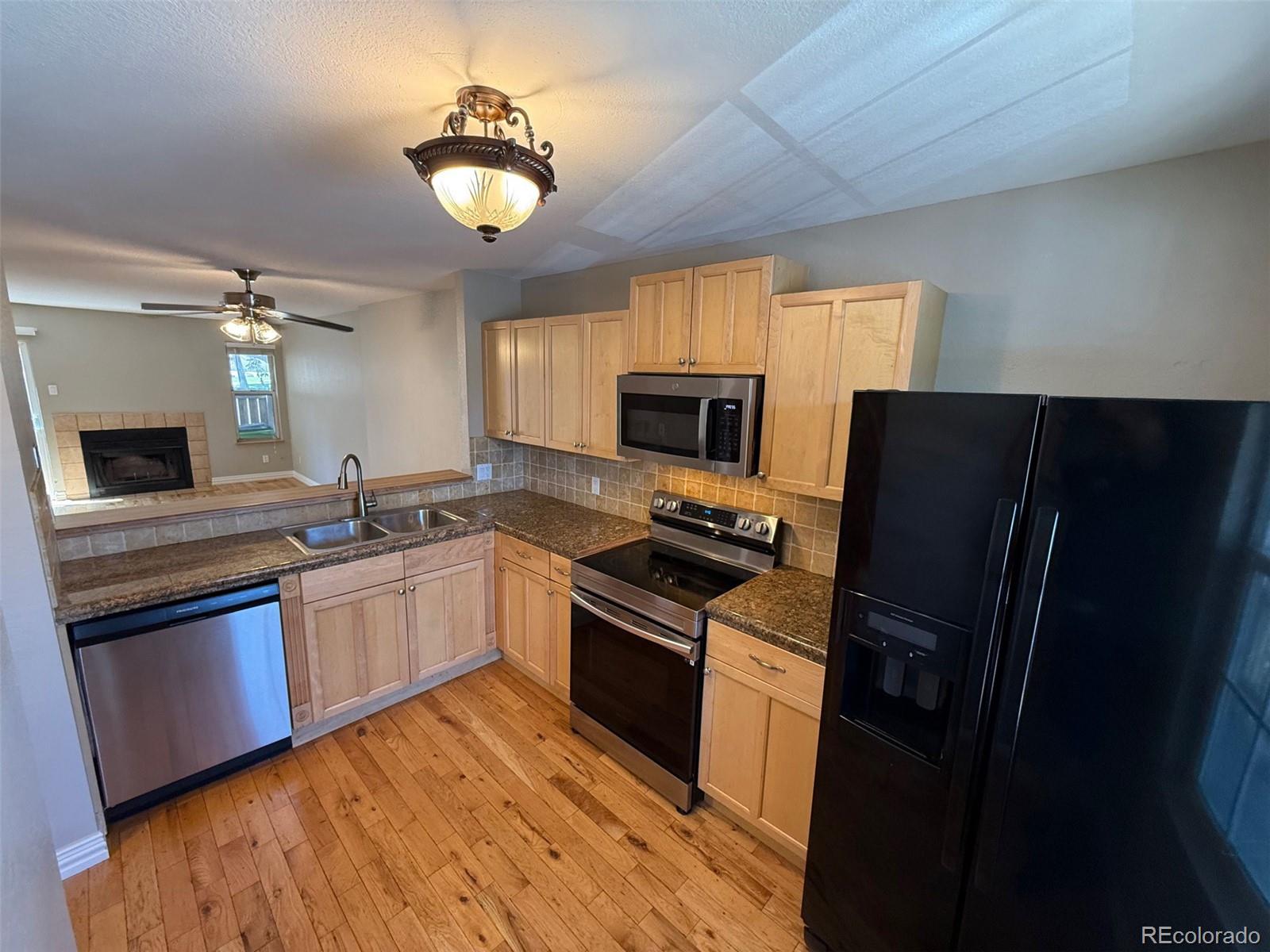 MLS Image #4 for 10577 w maplewood drive,littleton, Colorado