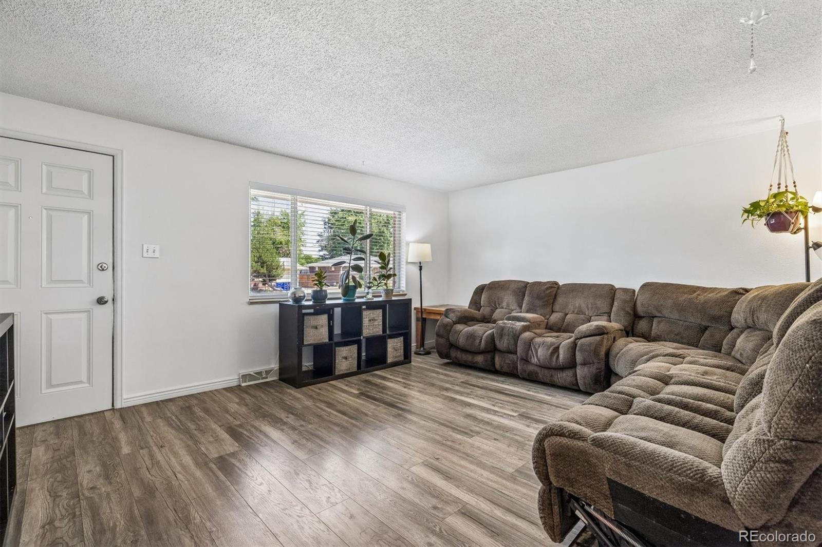 MLS Image #15 for 1611 s carr street,denver, Colorado