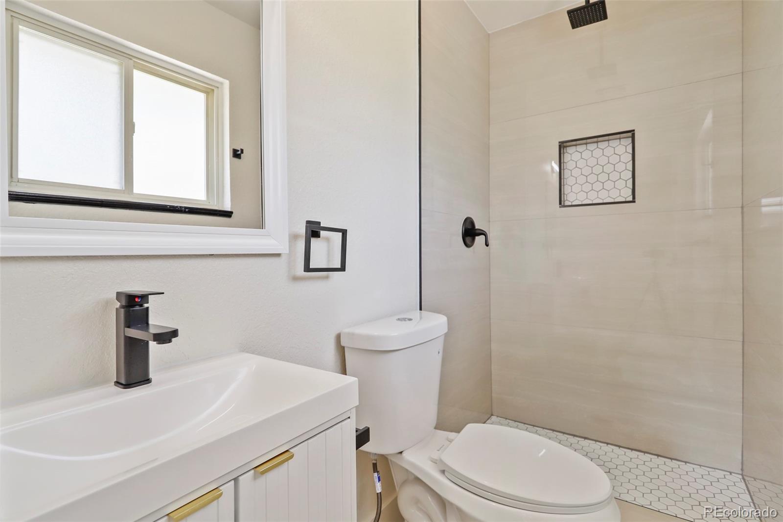 MLS Image #7 for 1350 s allison street,denver, Colorado