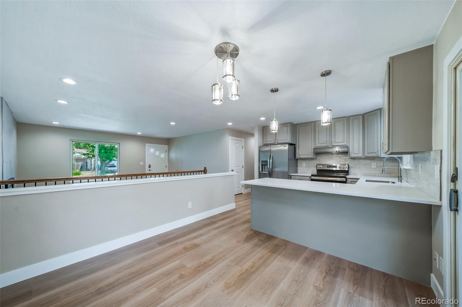 MLS Image #13 for 3865 s nucla street,aurora, Colorado