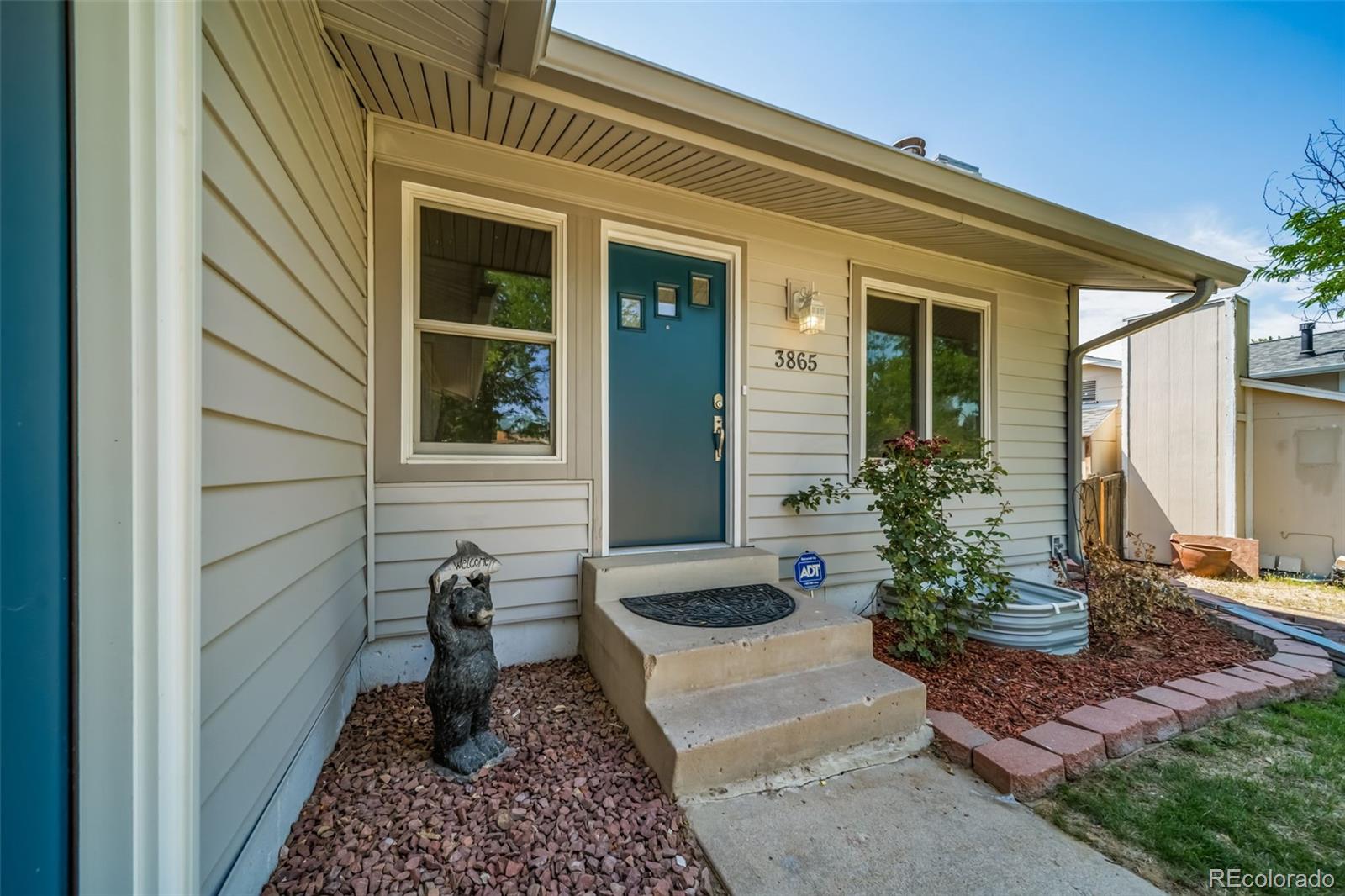 MLS Image #3 for 3865 s nucla street,aurora, Colorado