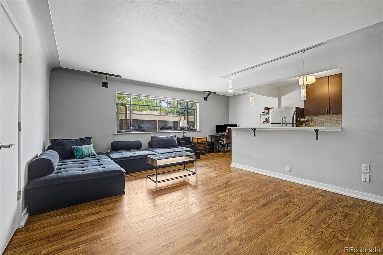 MLS Image #2 for 636 n washington street 103,denver, Colorado