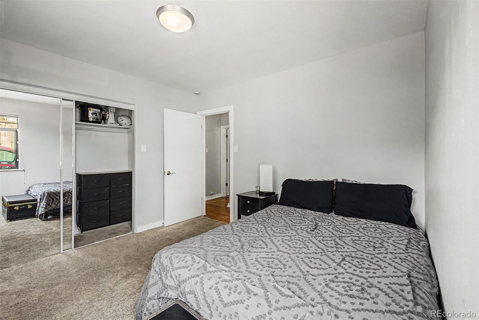 MLS Image #22 for 636 n washington street 103,denver, Colorado