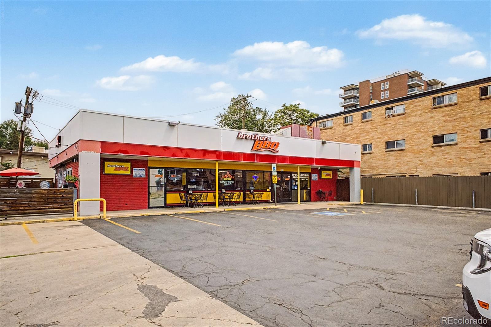 MLS Image #38 for 636 n washington street 103,denver, Colorado