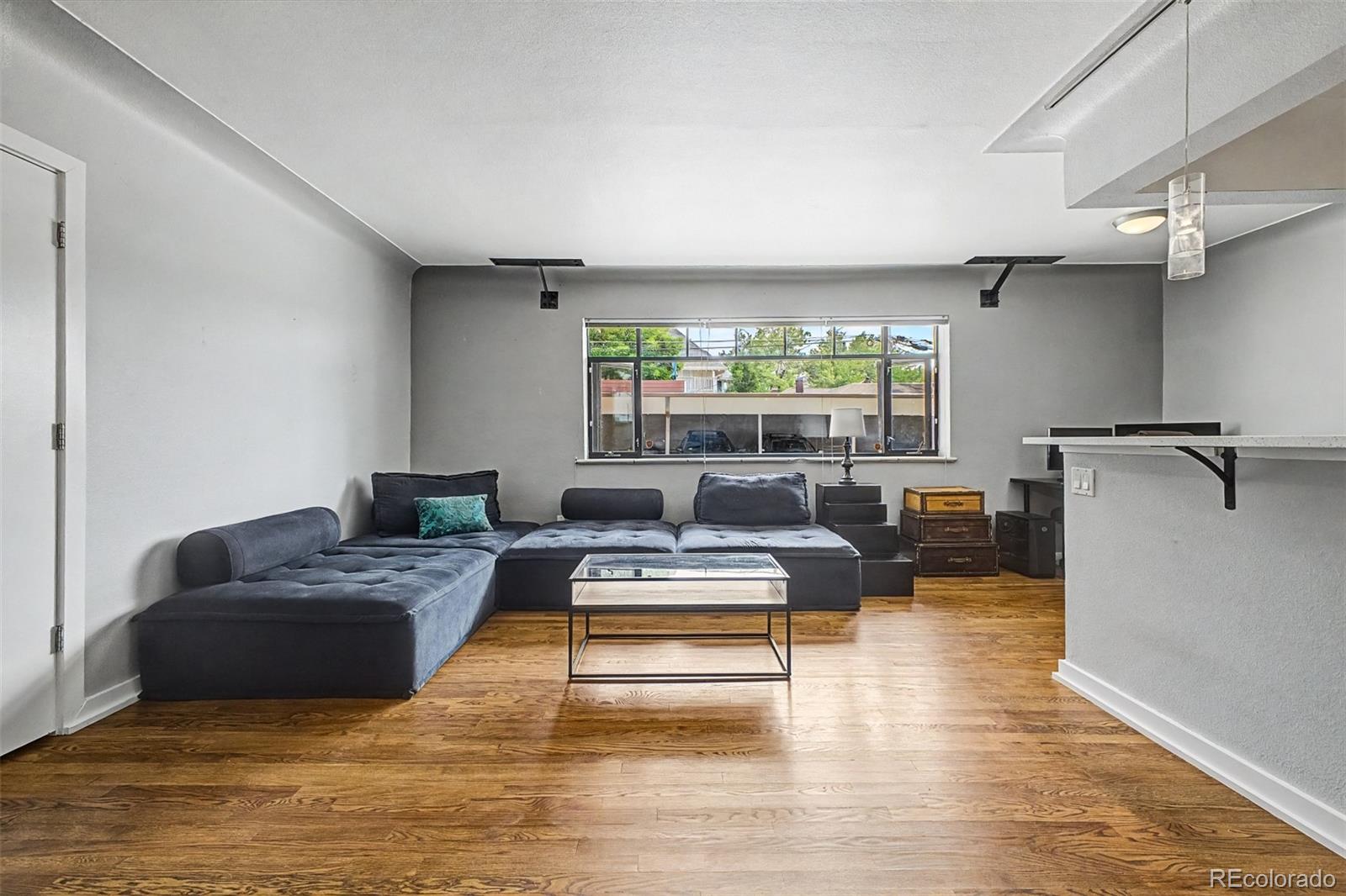 MLS Image #4 for 636 n washington street 103,denver, Colorado