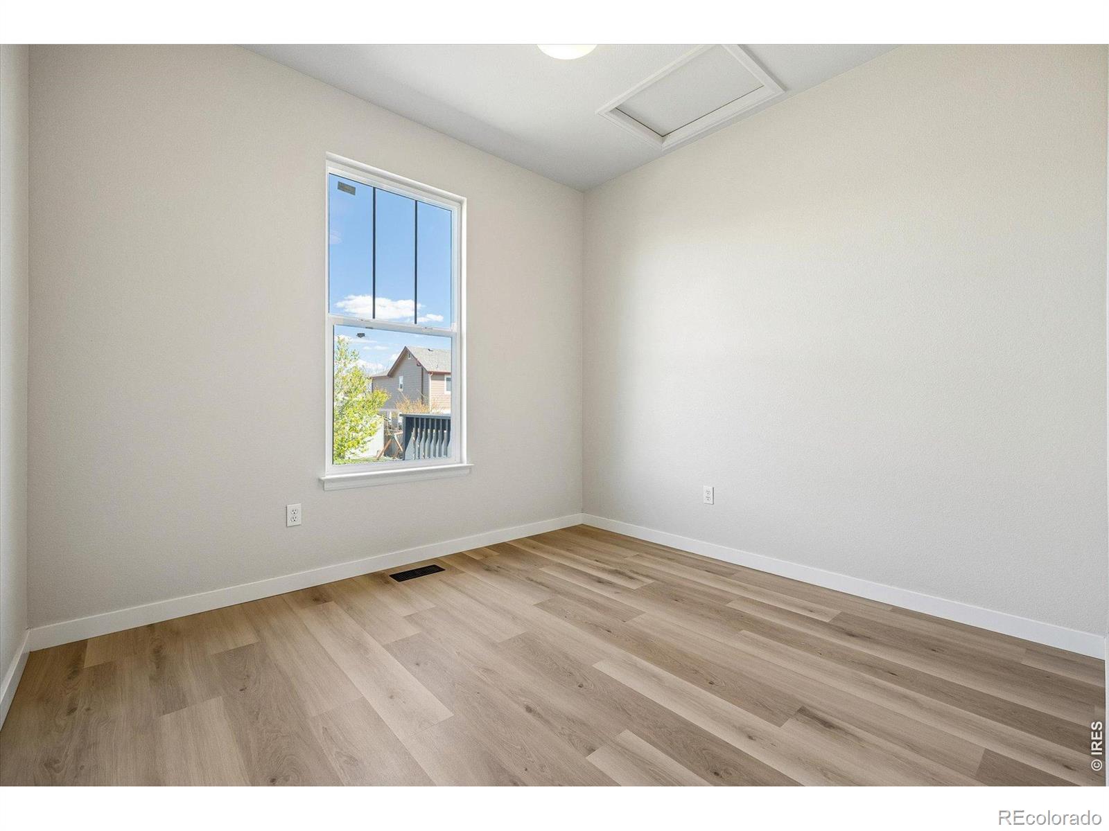 MLS Image #21 for 2322  asoka street,strasburg, Colorado