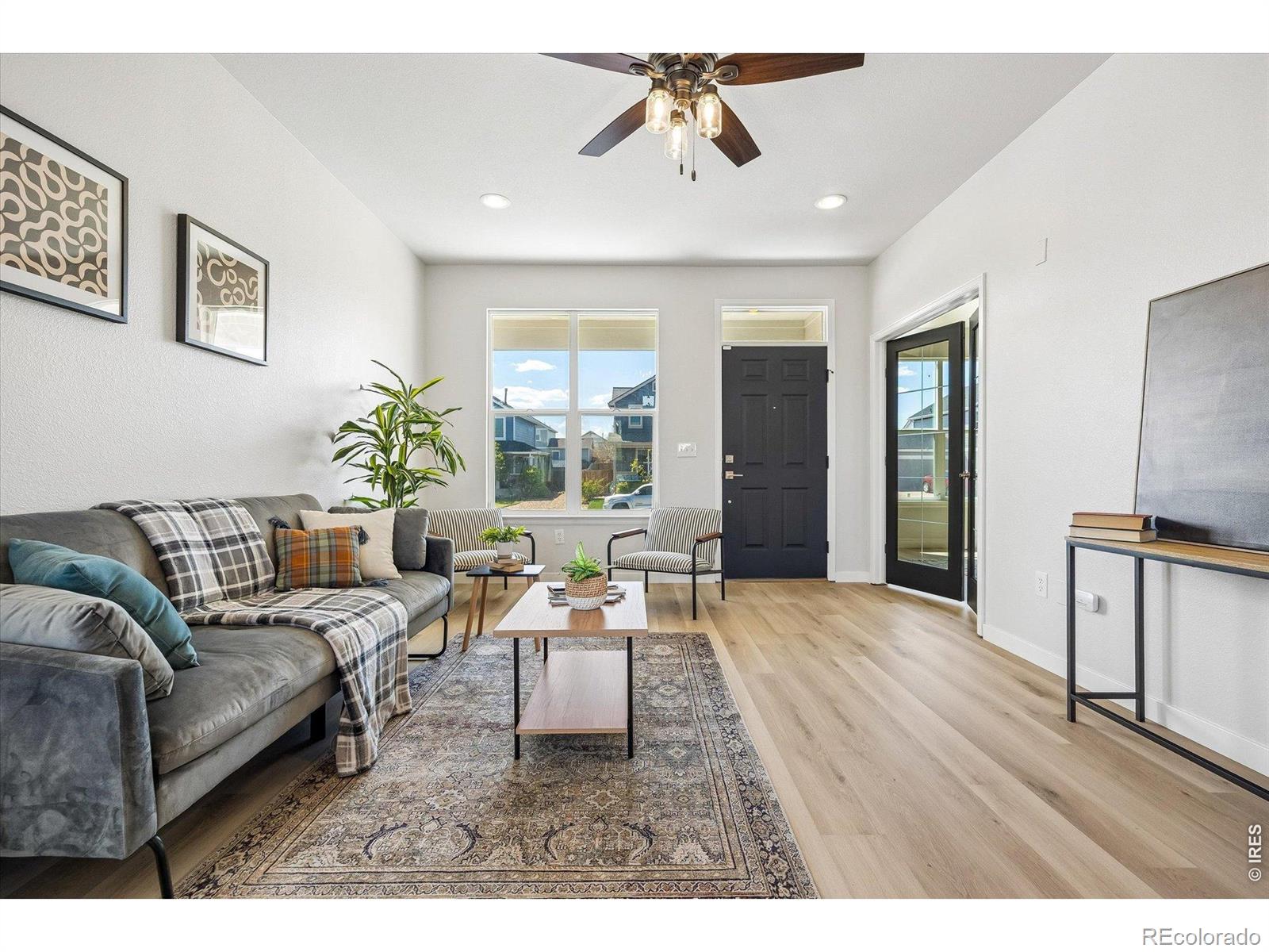 MLS Image #5 for 2322  asoka street,strasburg, Colorado