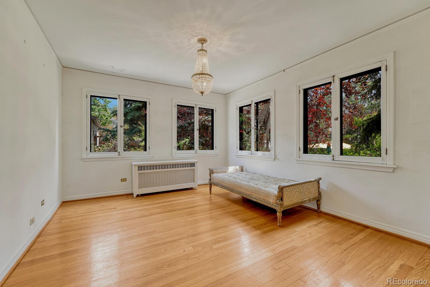 MLS Image #14 for 724 n corona street,denver, Colorado