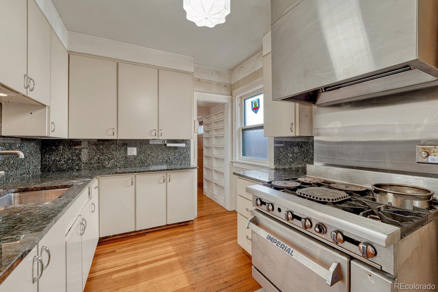 MLS Image #19 for 724 n corona street,denver, Colorado