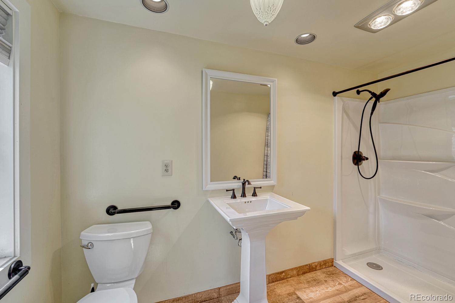 MLS Image #32 for 724 n corona street,denver, Colorado