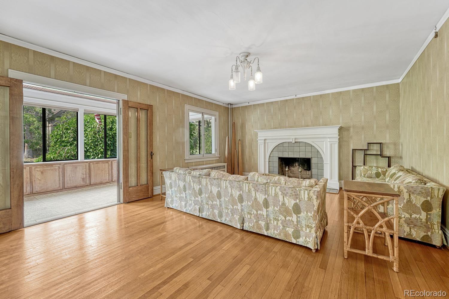 MLS Image #8 for 724 n corona street,denver, Colorado