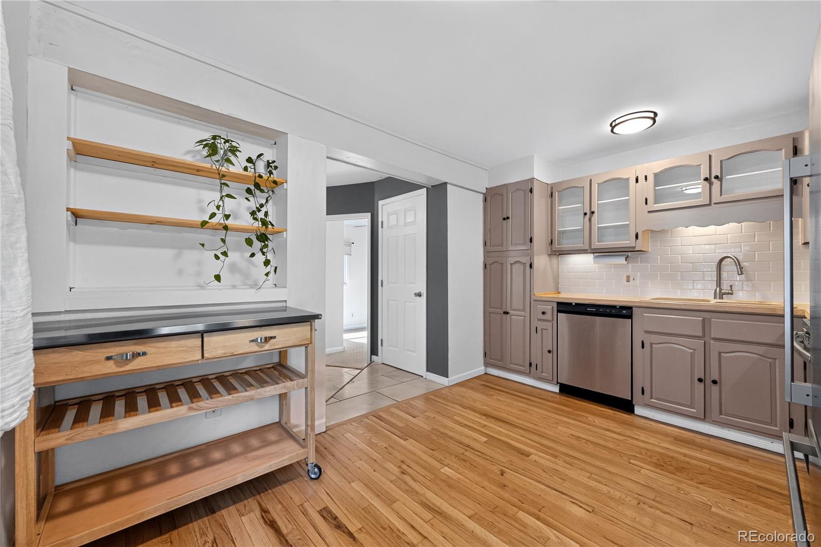 MLS Image #11 for 20  longs peak avenue,longmont, Colorado