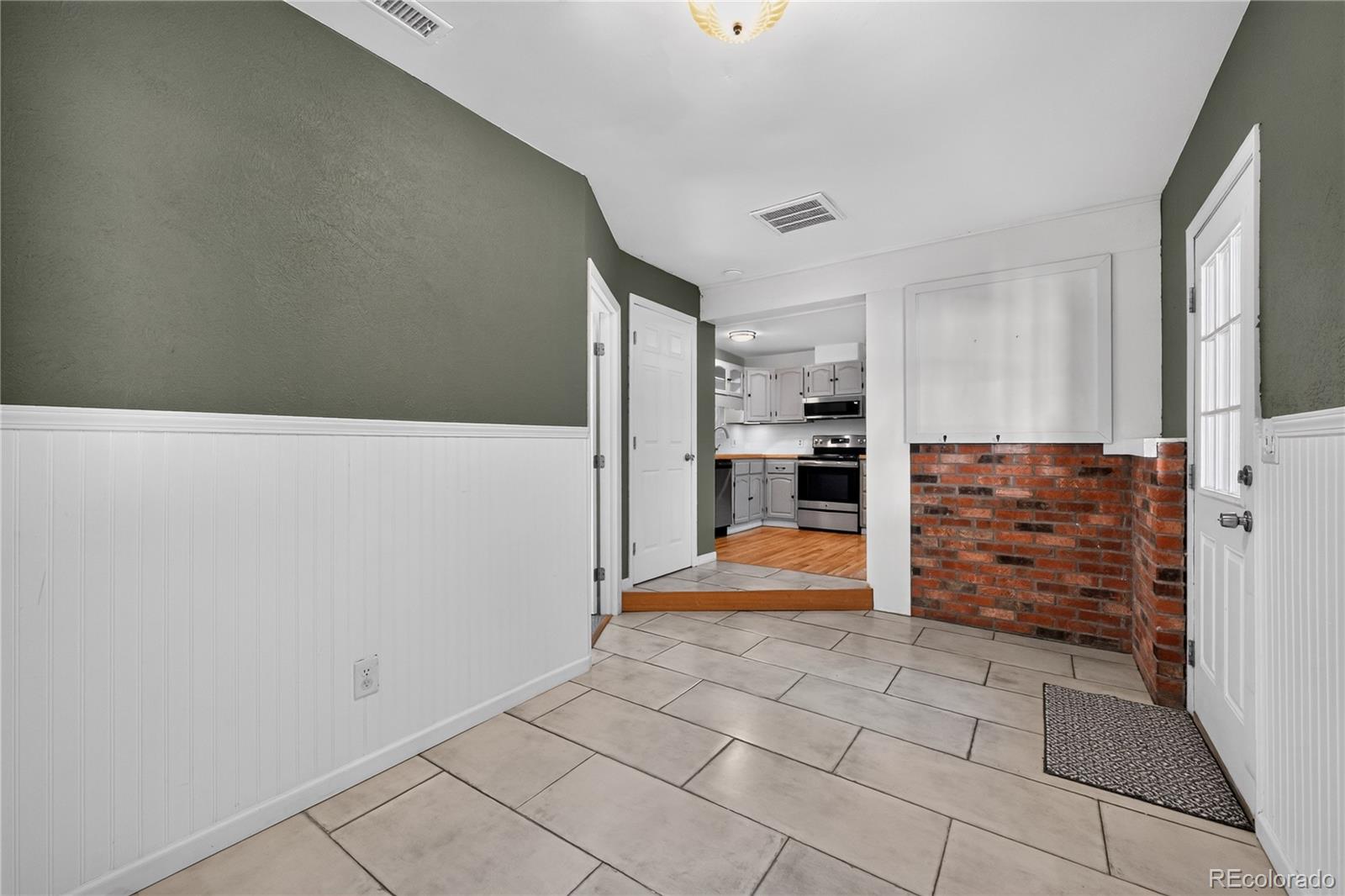 MLS Image #22 for 20  longs peak avenue,longmont, Colorado