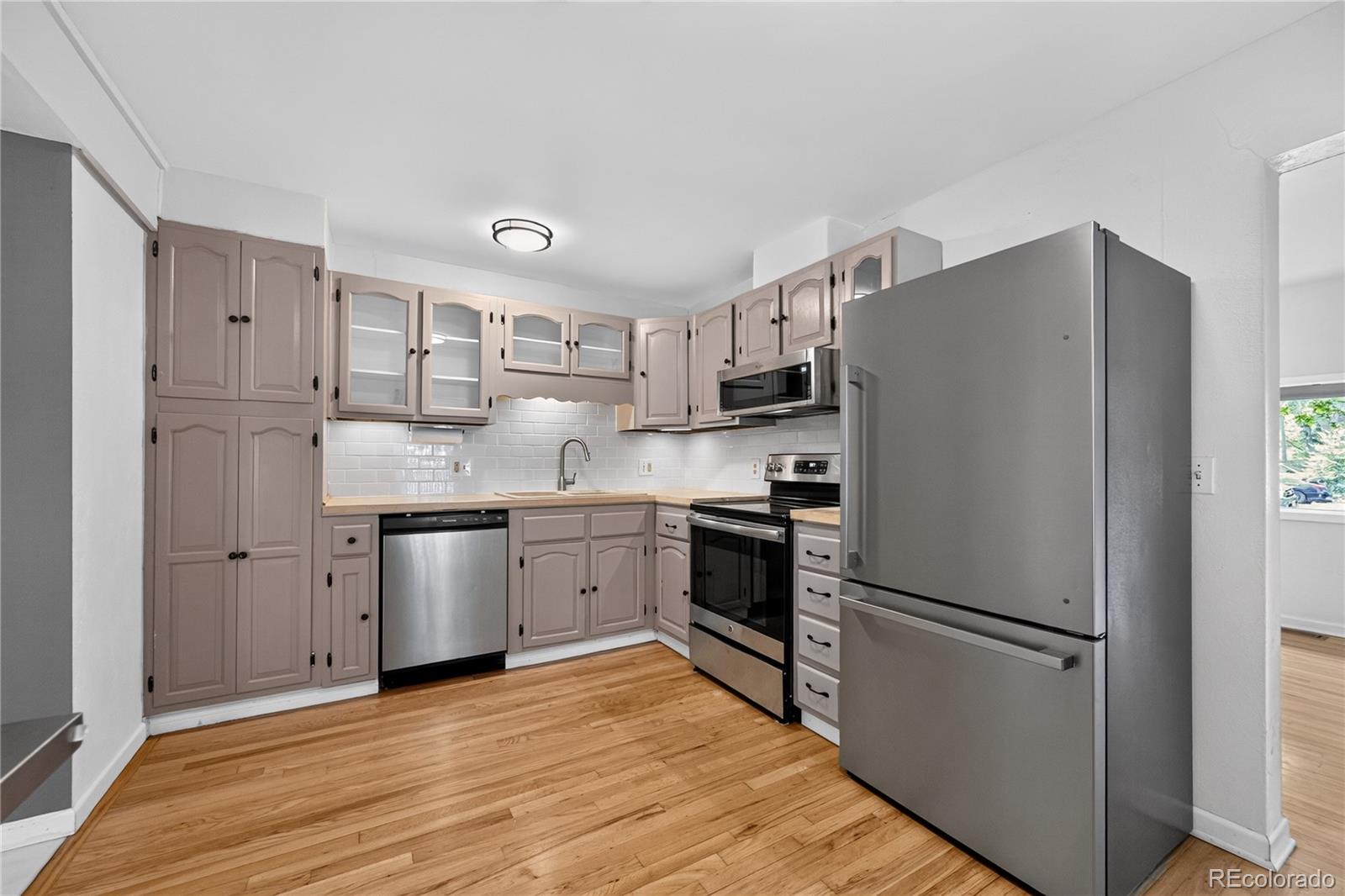 MLS Image #8 for 20  longs peak avenue,longmont, Colorado
